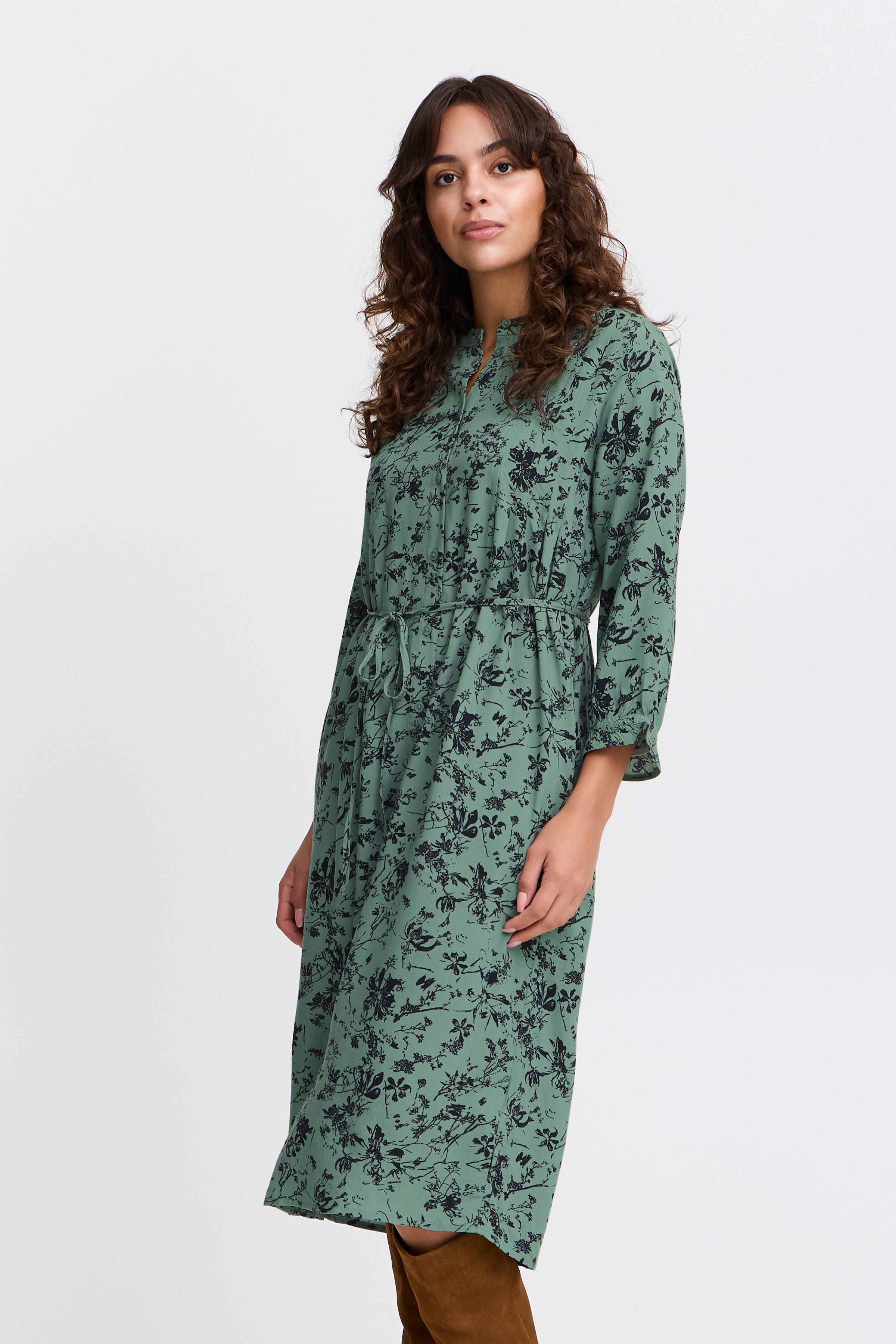 FRFLOWY Dress LOOKBOOK FRONT 20614107-203410