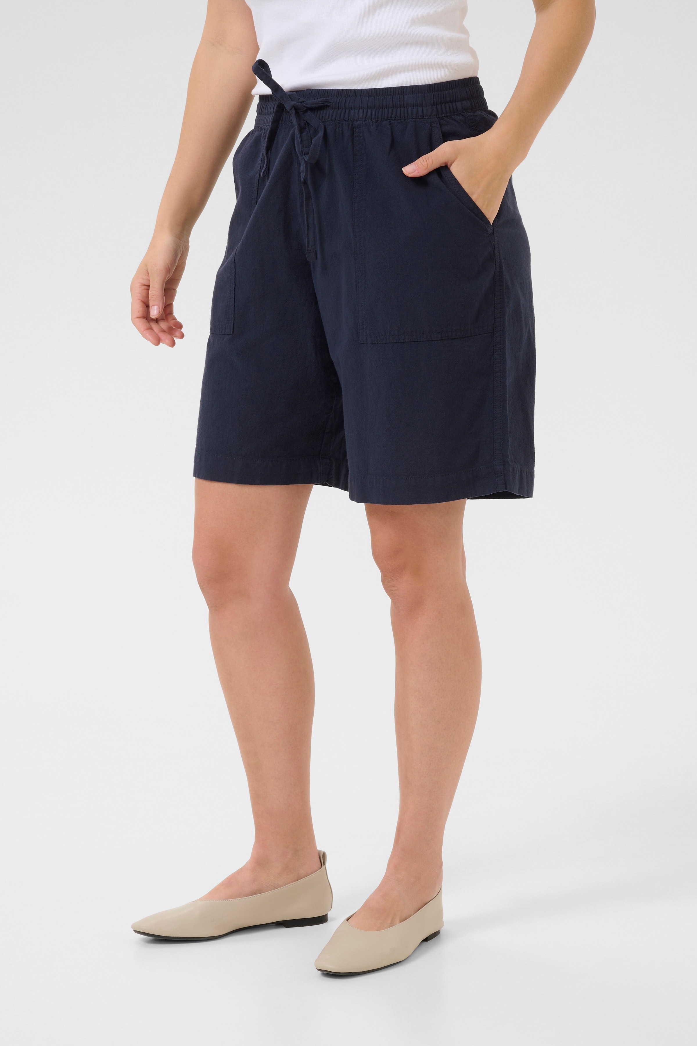 KAnaya Shorts LOOKBOOK FRONT 10509502-194020