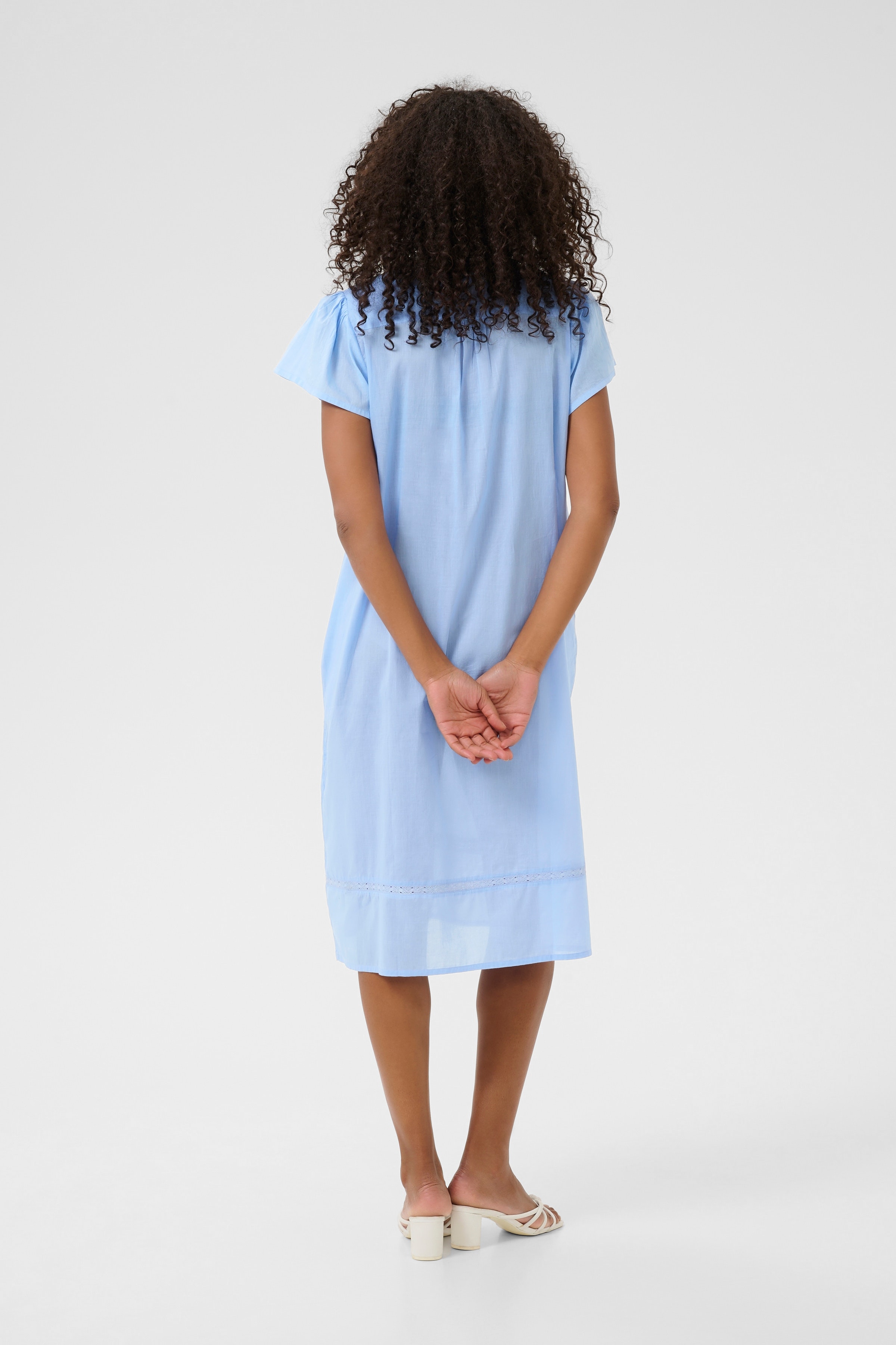 KAkarli Kjole LOOKBOOK BACK 10552464-153930