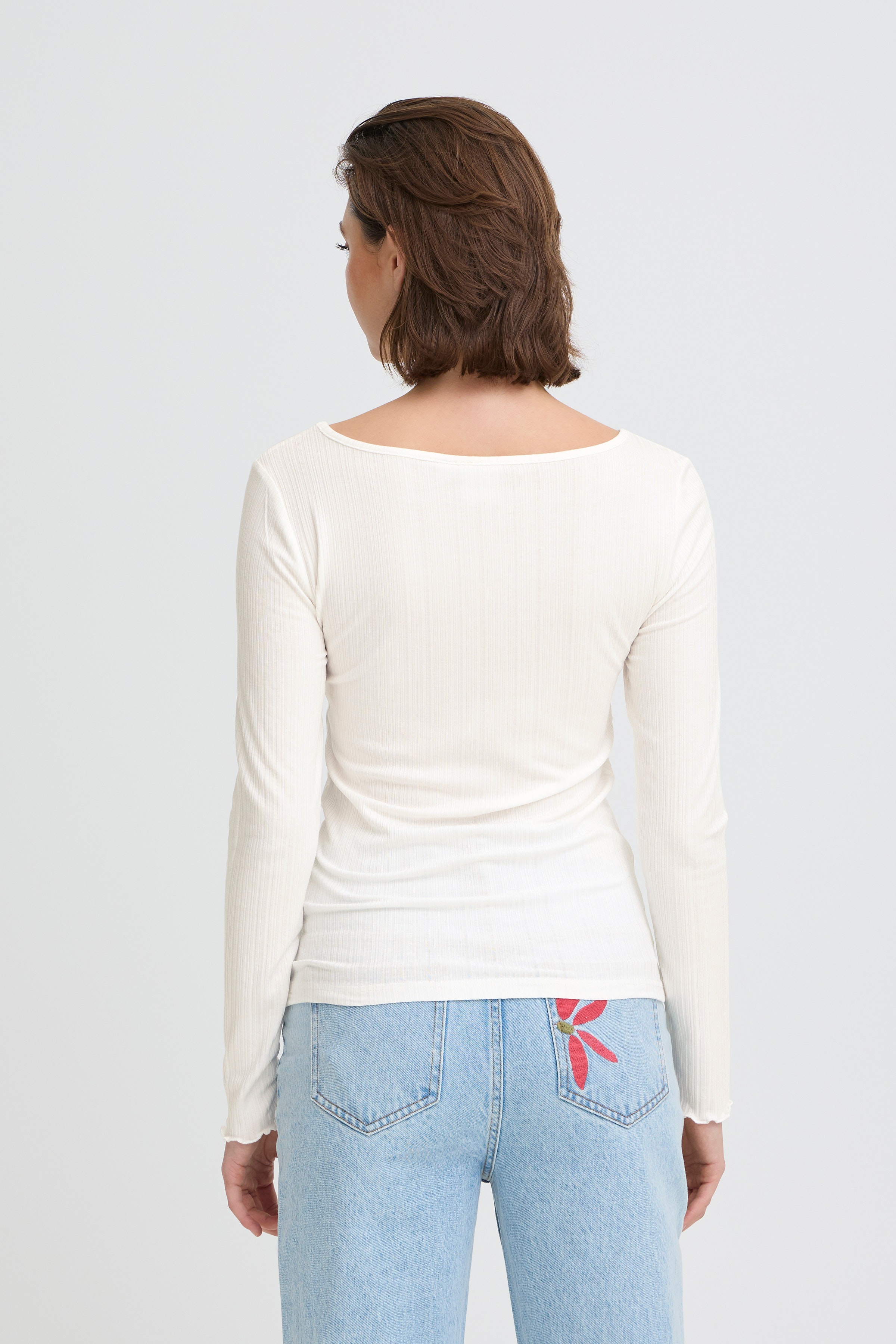 IHCELLA T-shirt LOOKBOOK BACK 20122819-114201