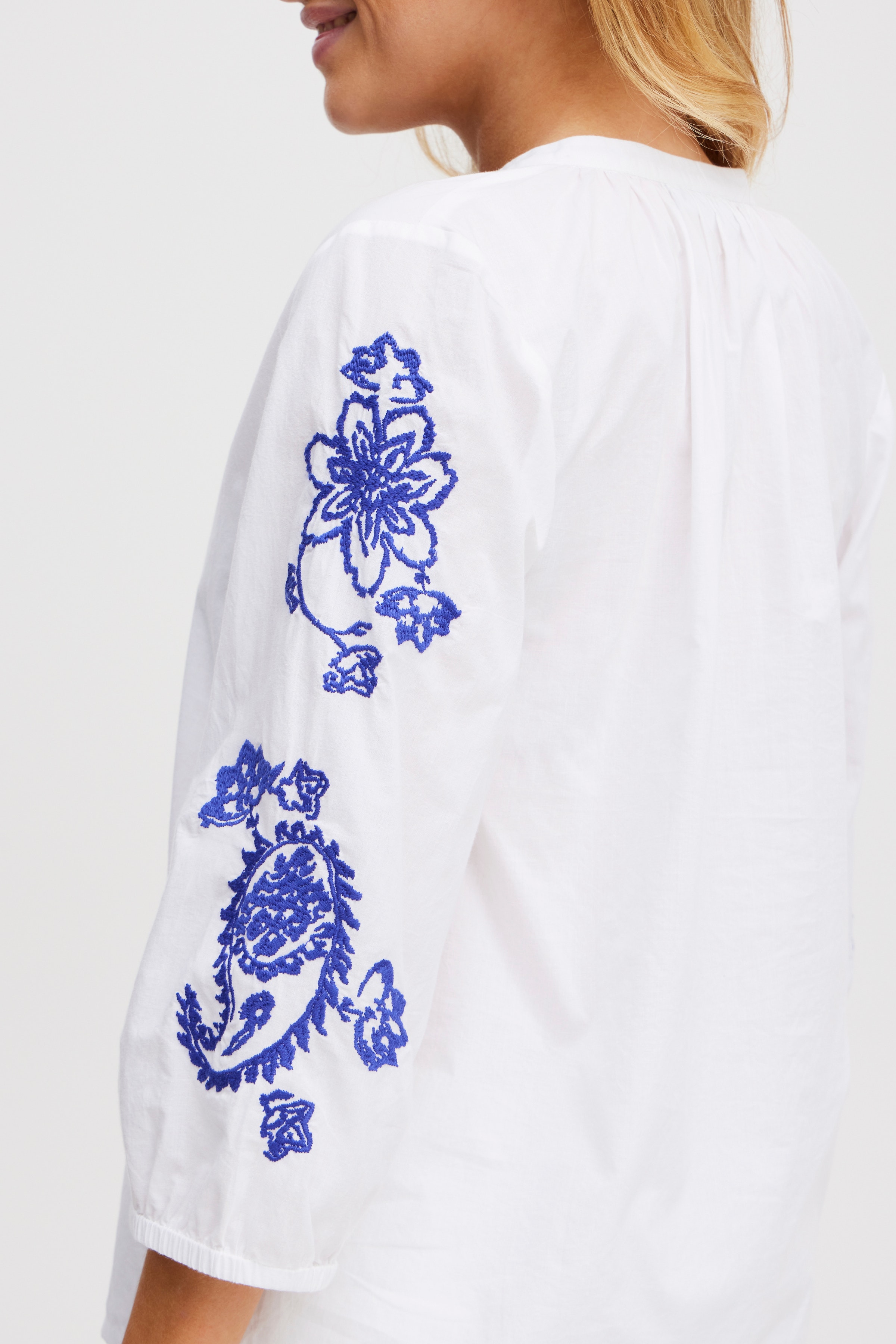 PZKATHRINE Skjorte LOOKBOOK DETAIL 50208238-110601