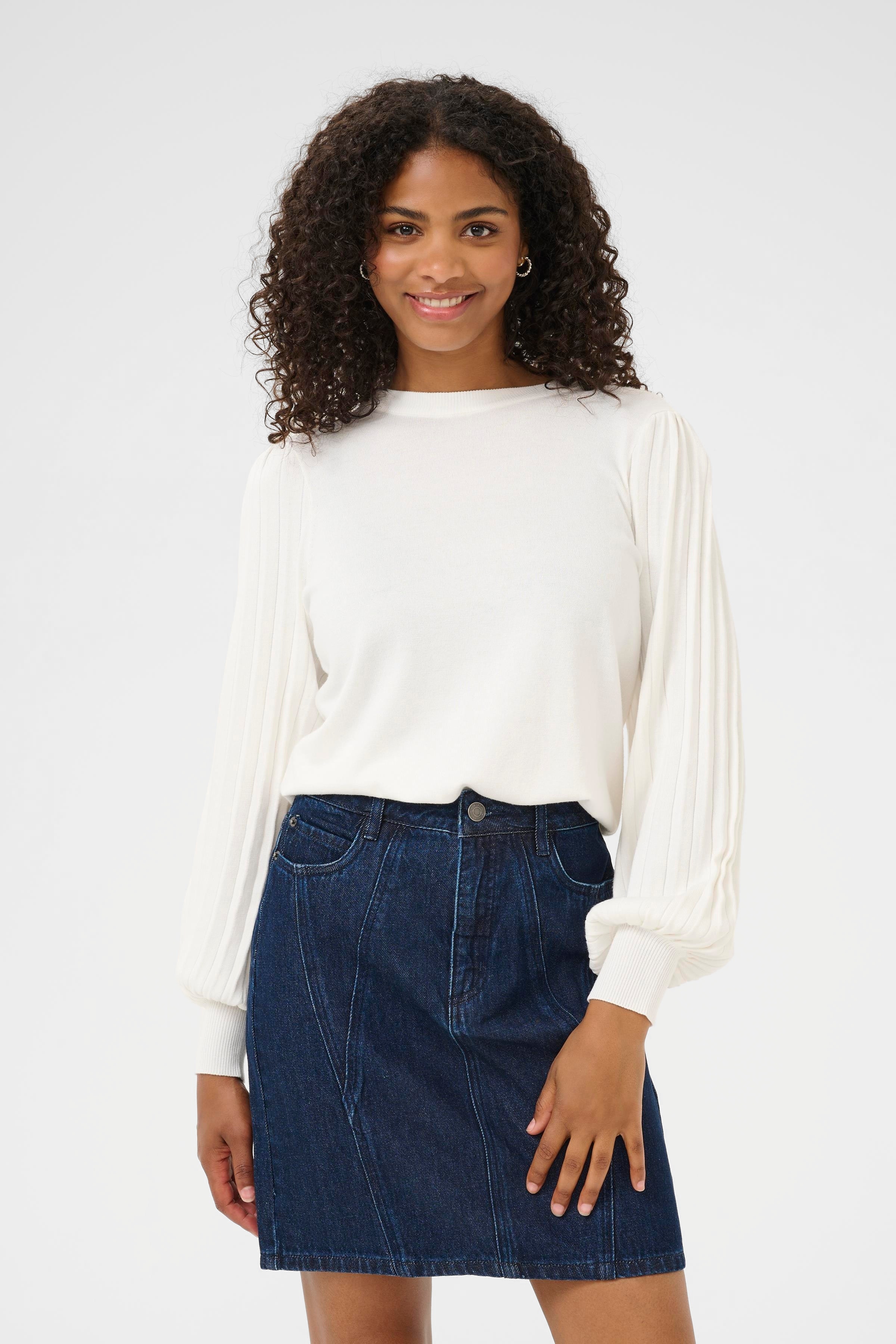 KAlone Pullover LOOKBOOK FRONT 10507905-110602
