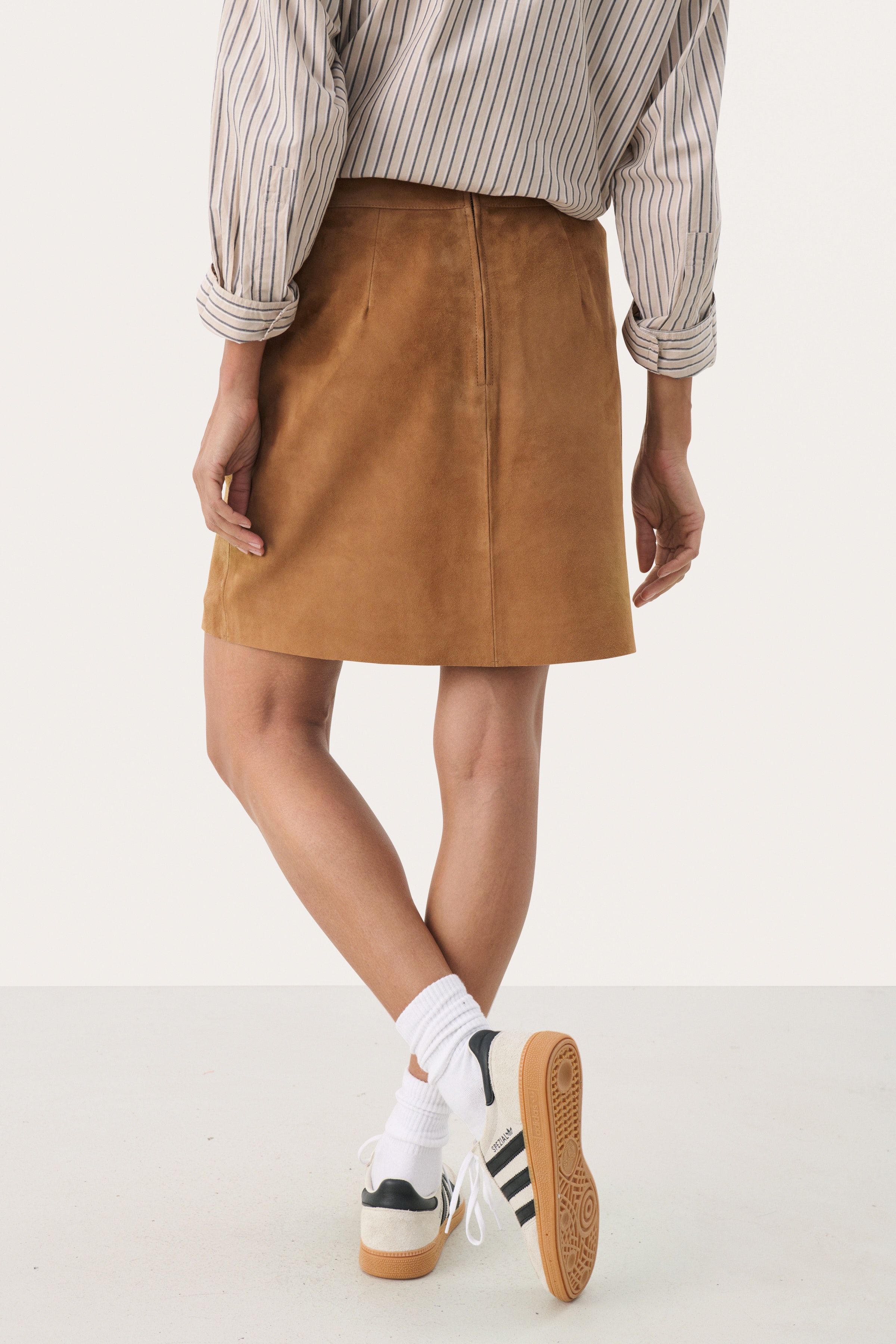 LingsaPW Rock LOOKBOOK BACK 30309351-181029