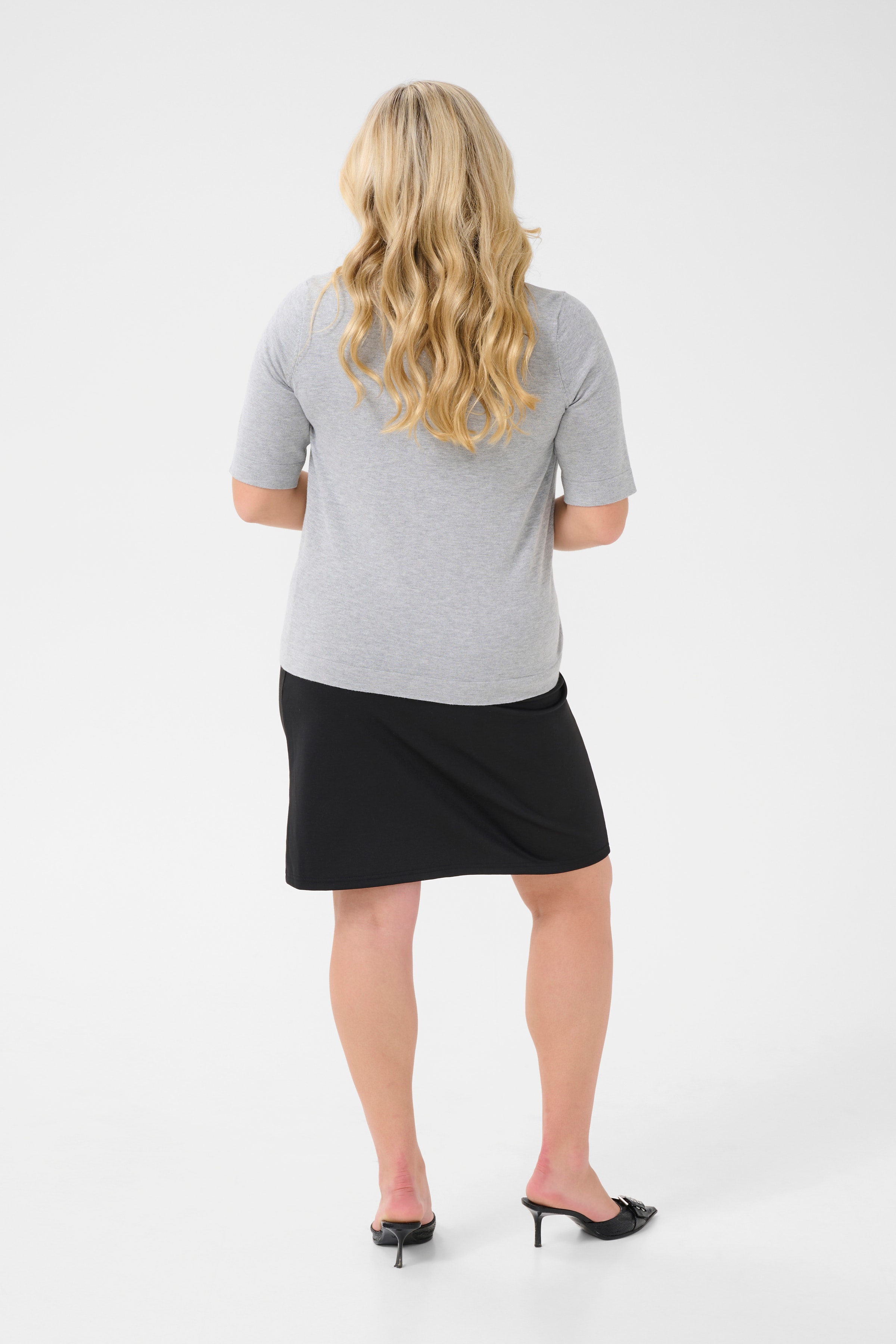 KClizzy Pullover LOOKBOOK BACK 10583483-100126