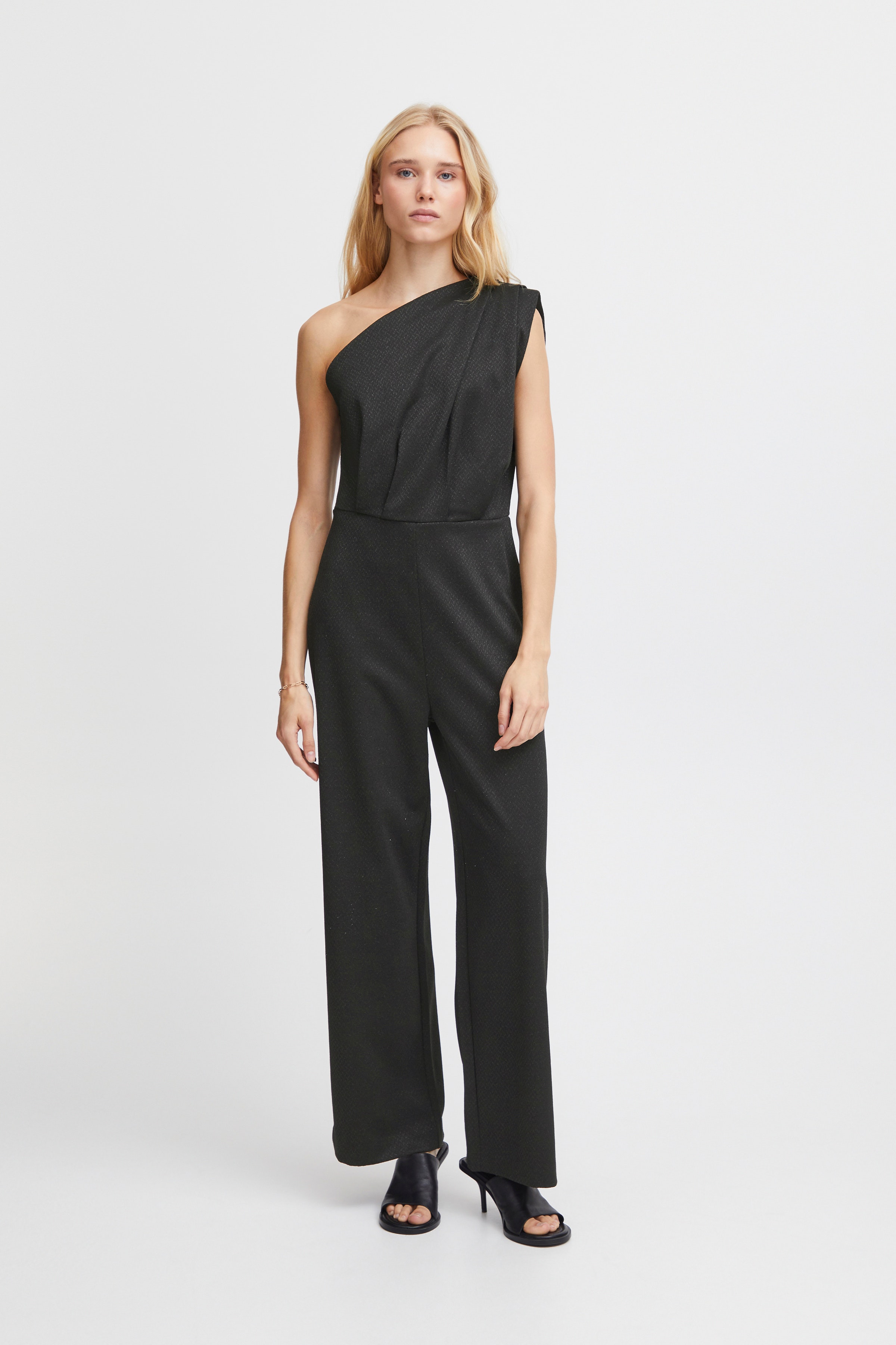 IHKATE Bukser LOOKBOOK FRONT 20119923-194008