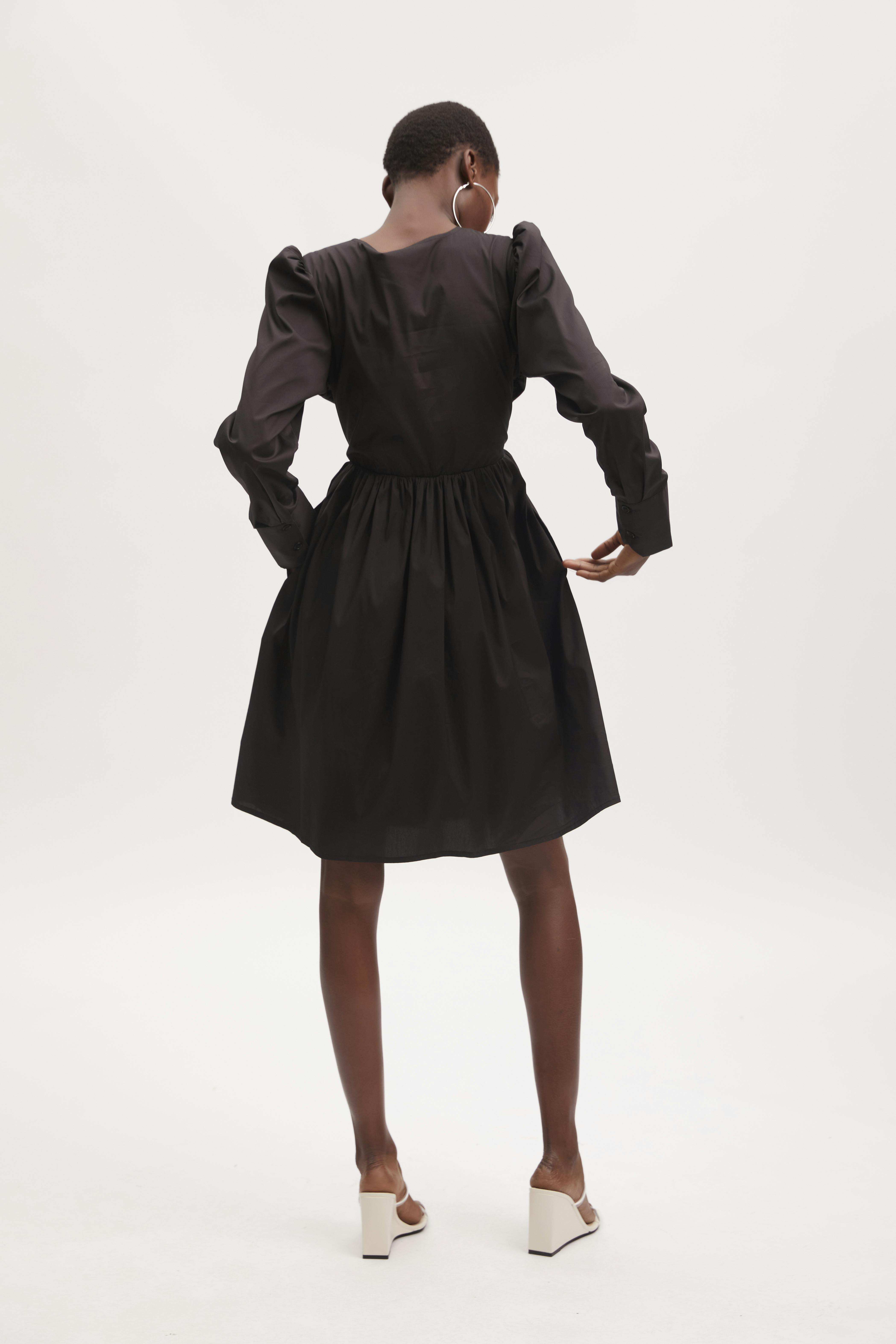 TolinaGZ Kjole LOOKBOOK BACK 10906962-100017