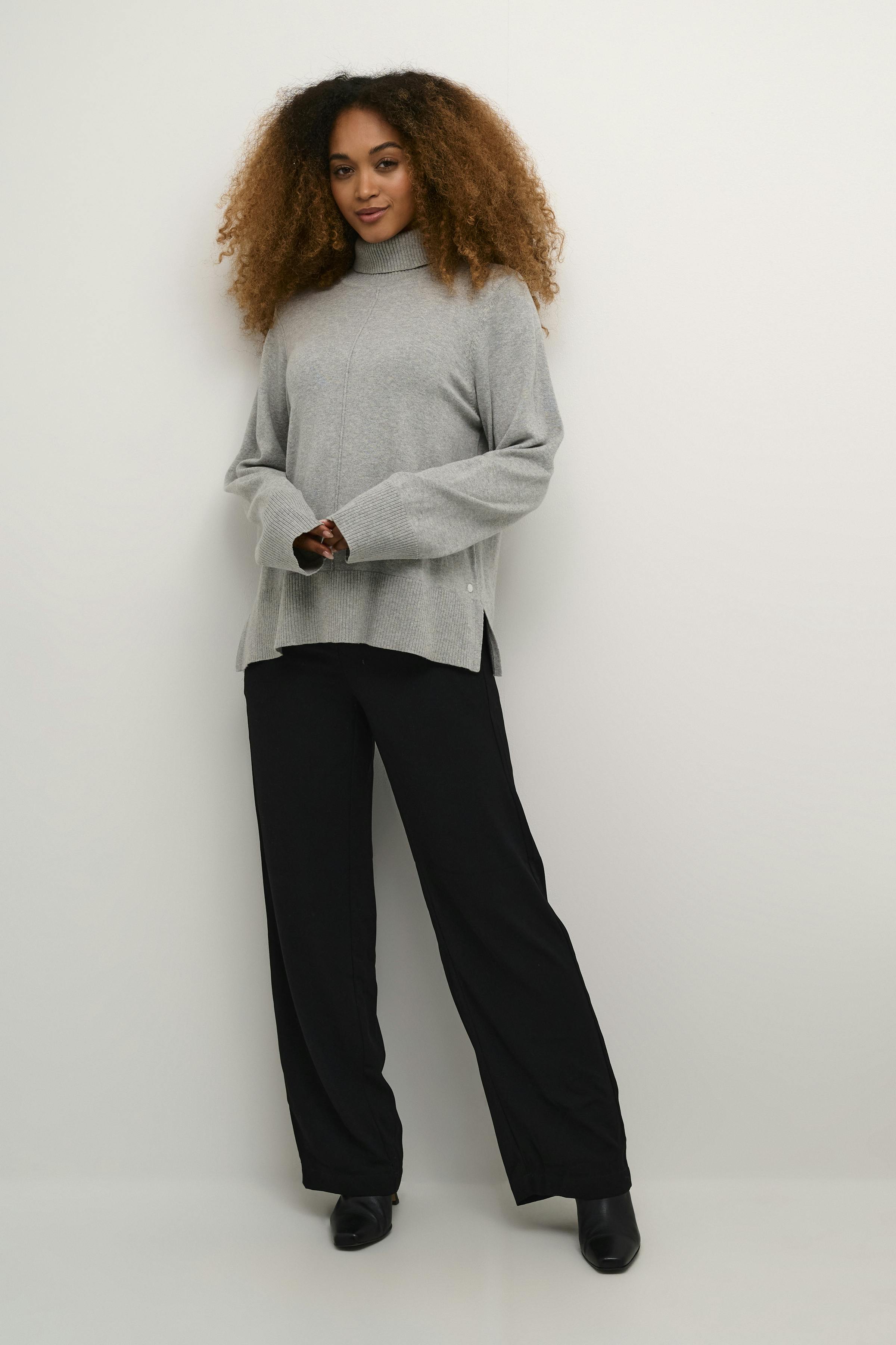 CRAnva Pullover LOOKBOOK FRONT 10613181-100391