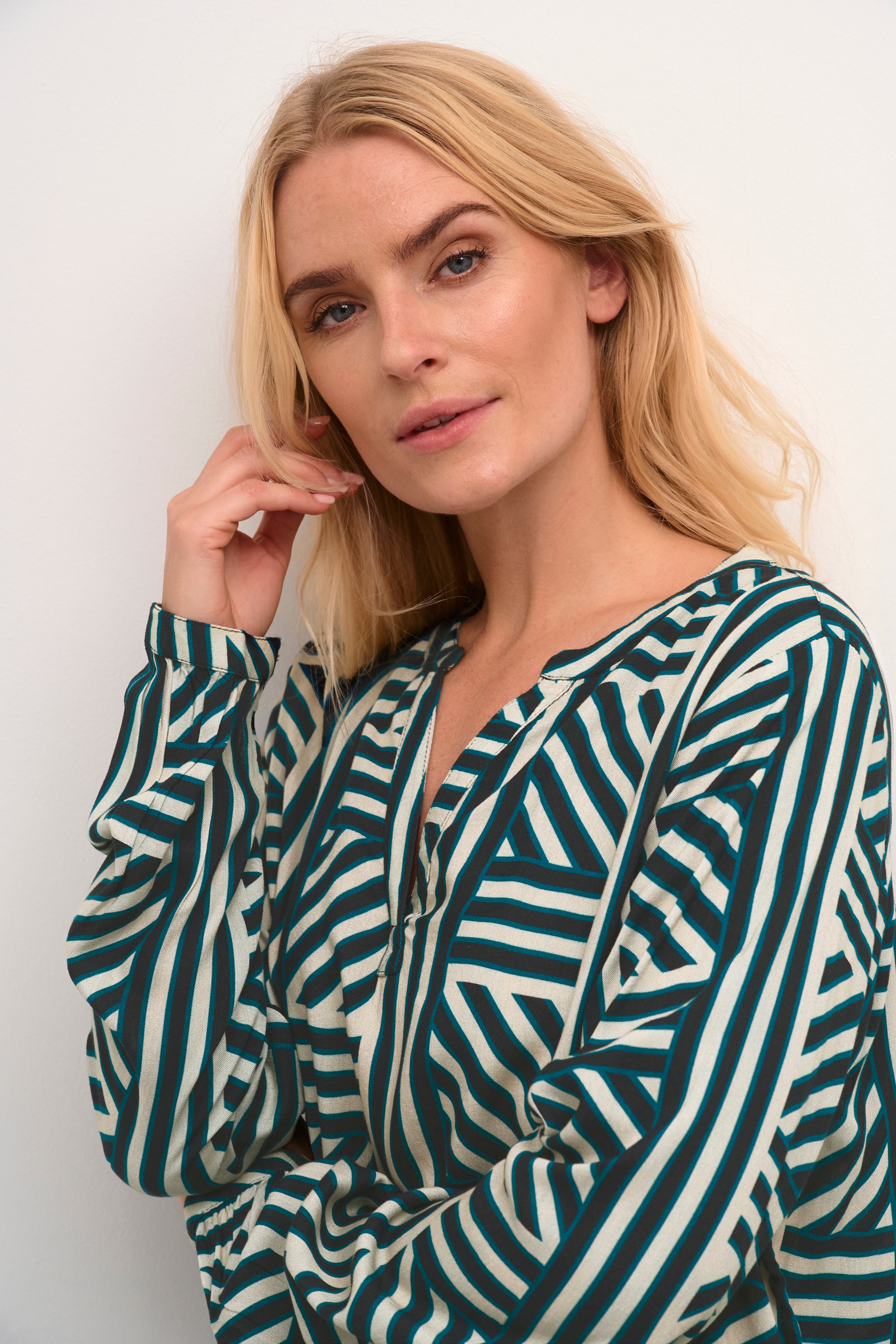 KAkenny Bluse LOOKBOOK DETAIL 10552264-105356