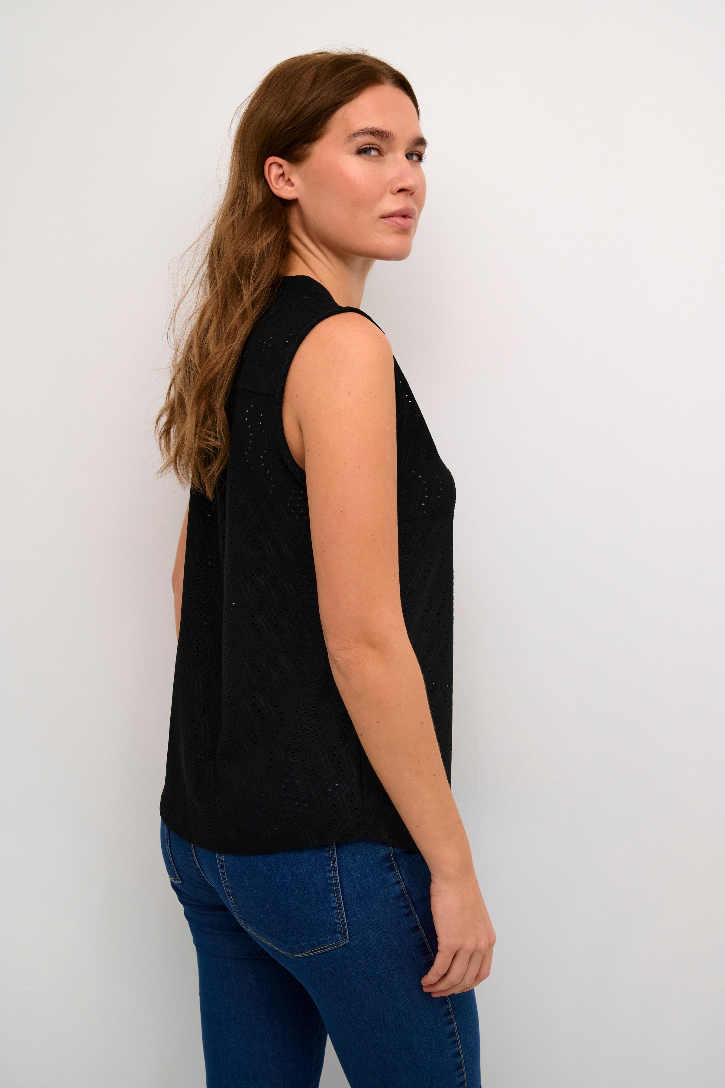 KArachel Top LOOKBOOK BACK 10508880-100121