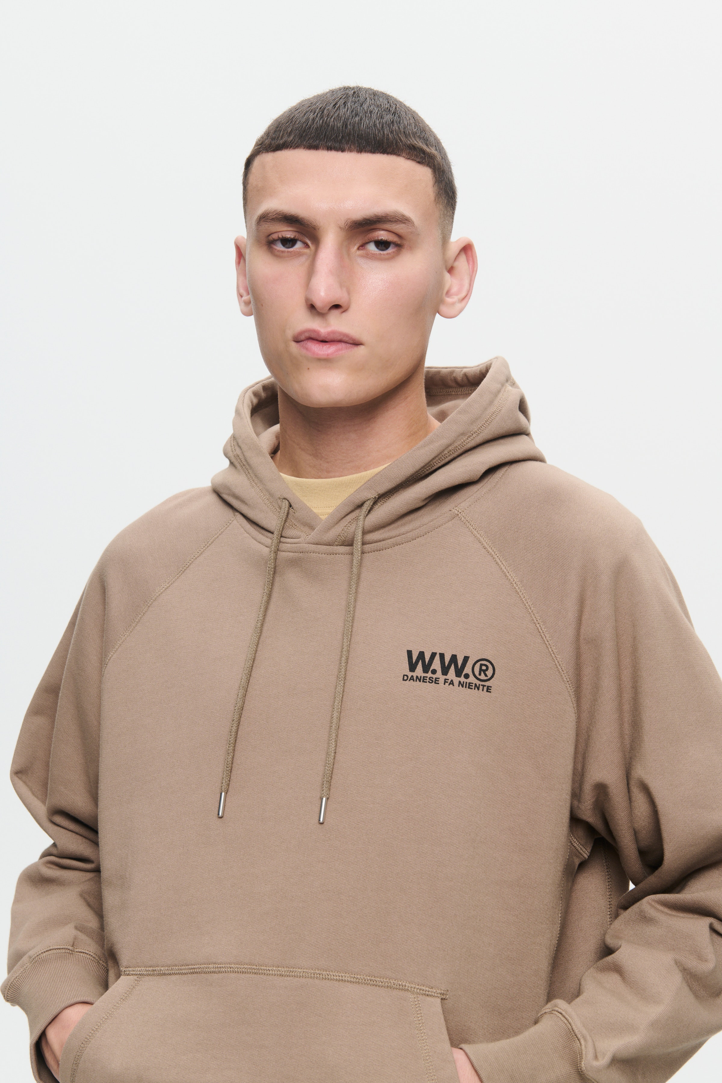 WWFred Sweatshirt LOOKBOOK DETAIL 30250239-W2536