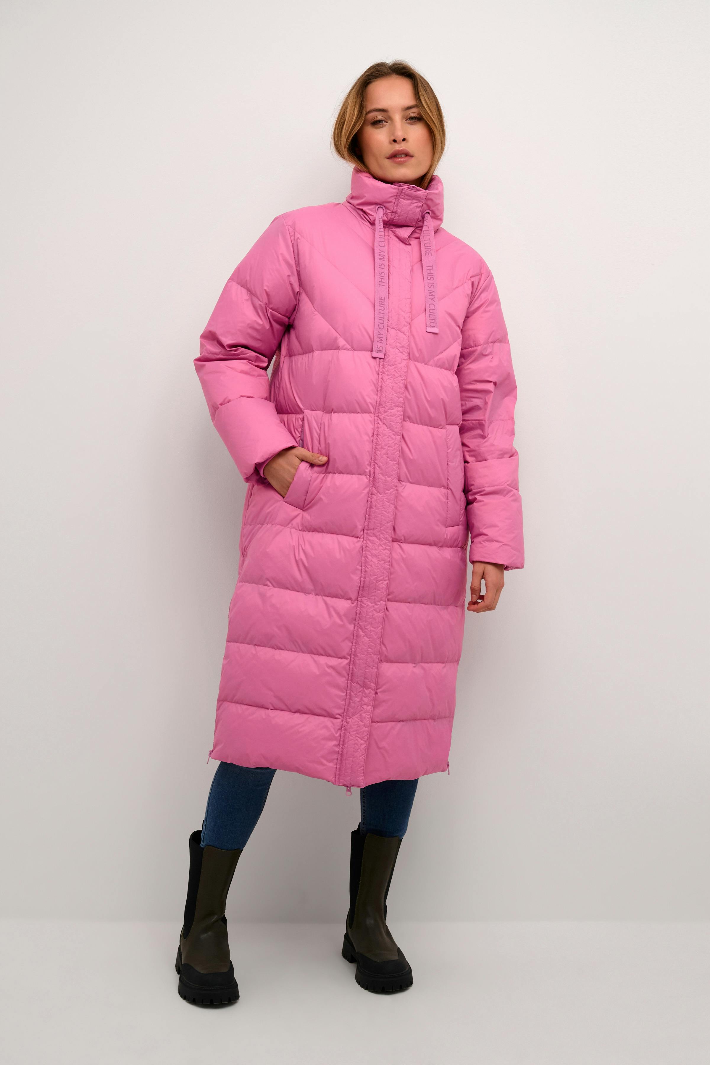 CUeia Winter Coat LOOKBOOK FRONT 50110712-172627