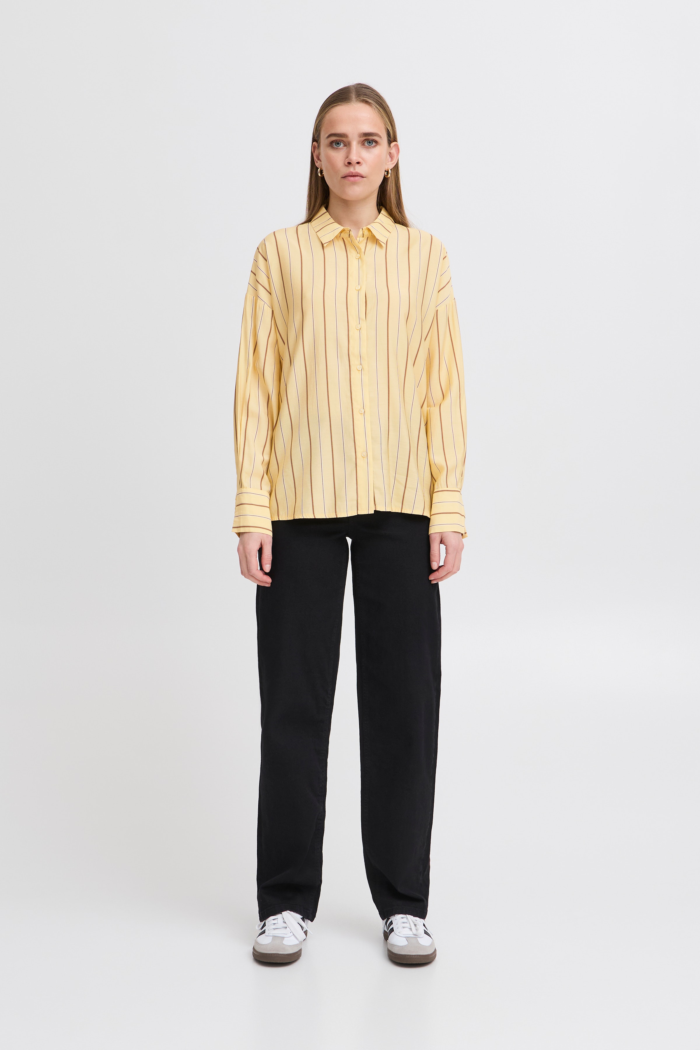 IHKEONA Langermet skjorte LOOKBOOK FRONT 20122729-204374