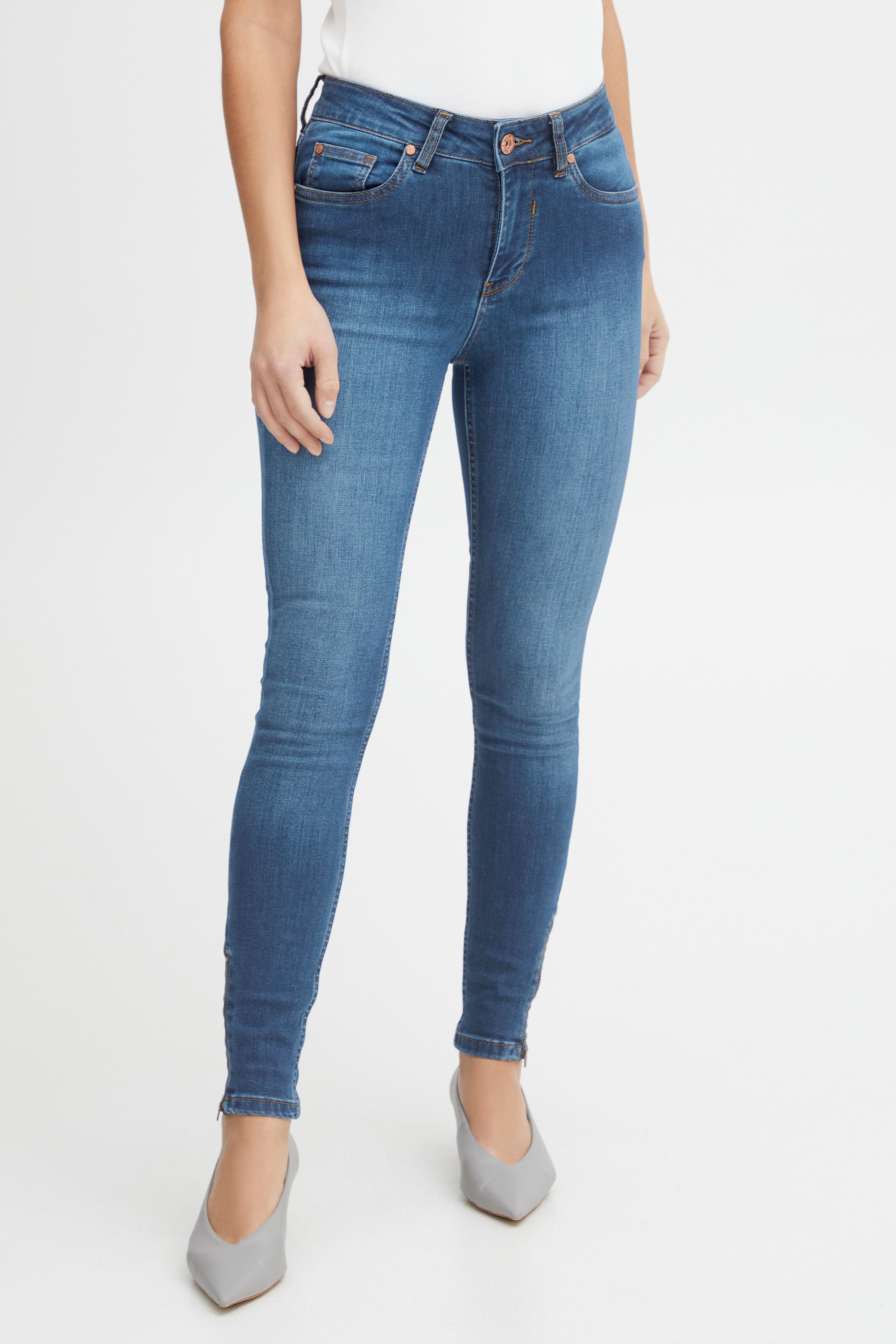 PZTRACY Jeans LOOKBOOK FRONT 50205141-200008