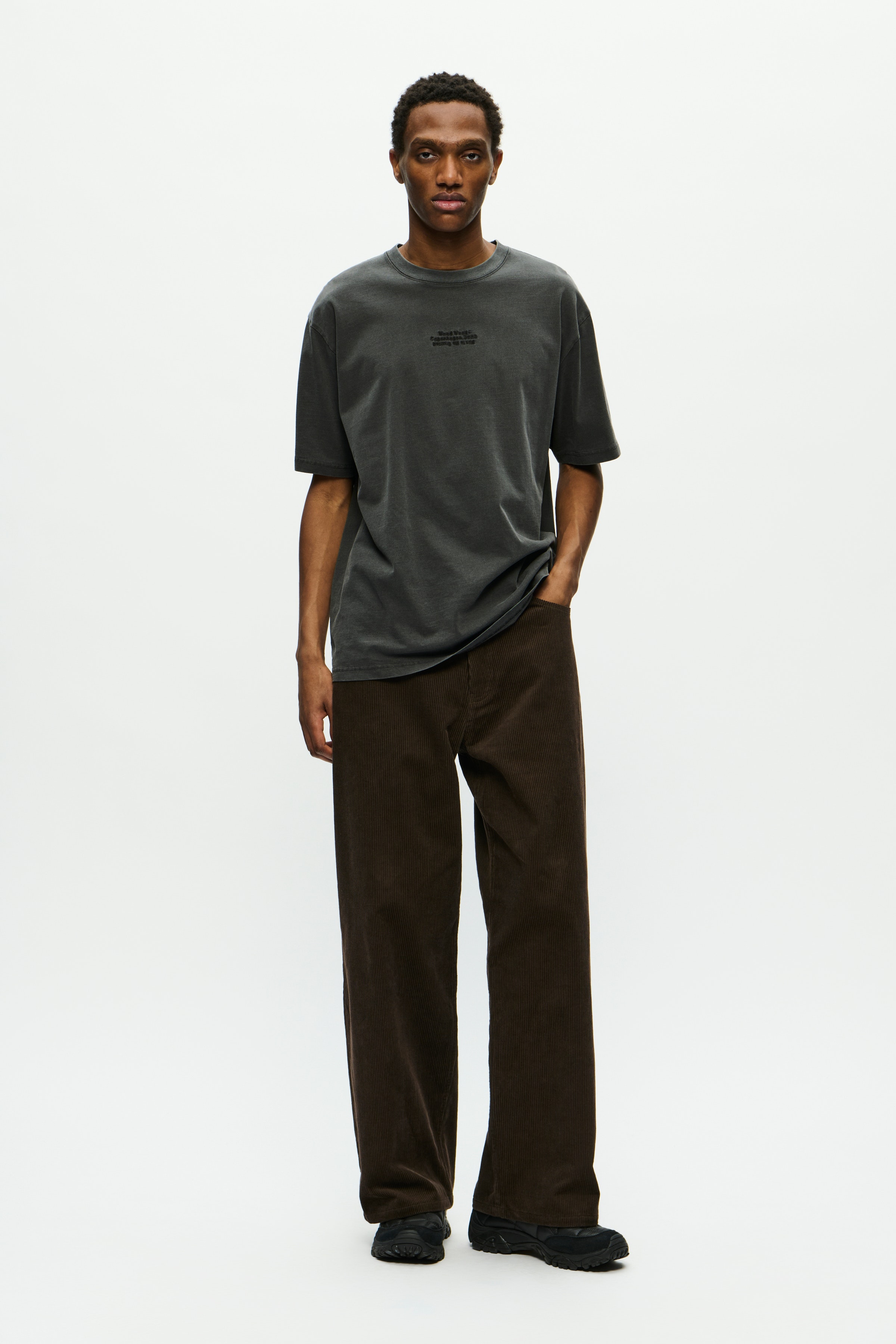 WWType 3 Hose LOOKBOOK FRONT 30251654-190840