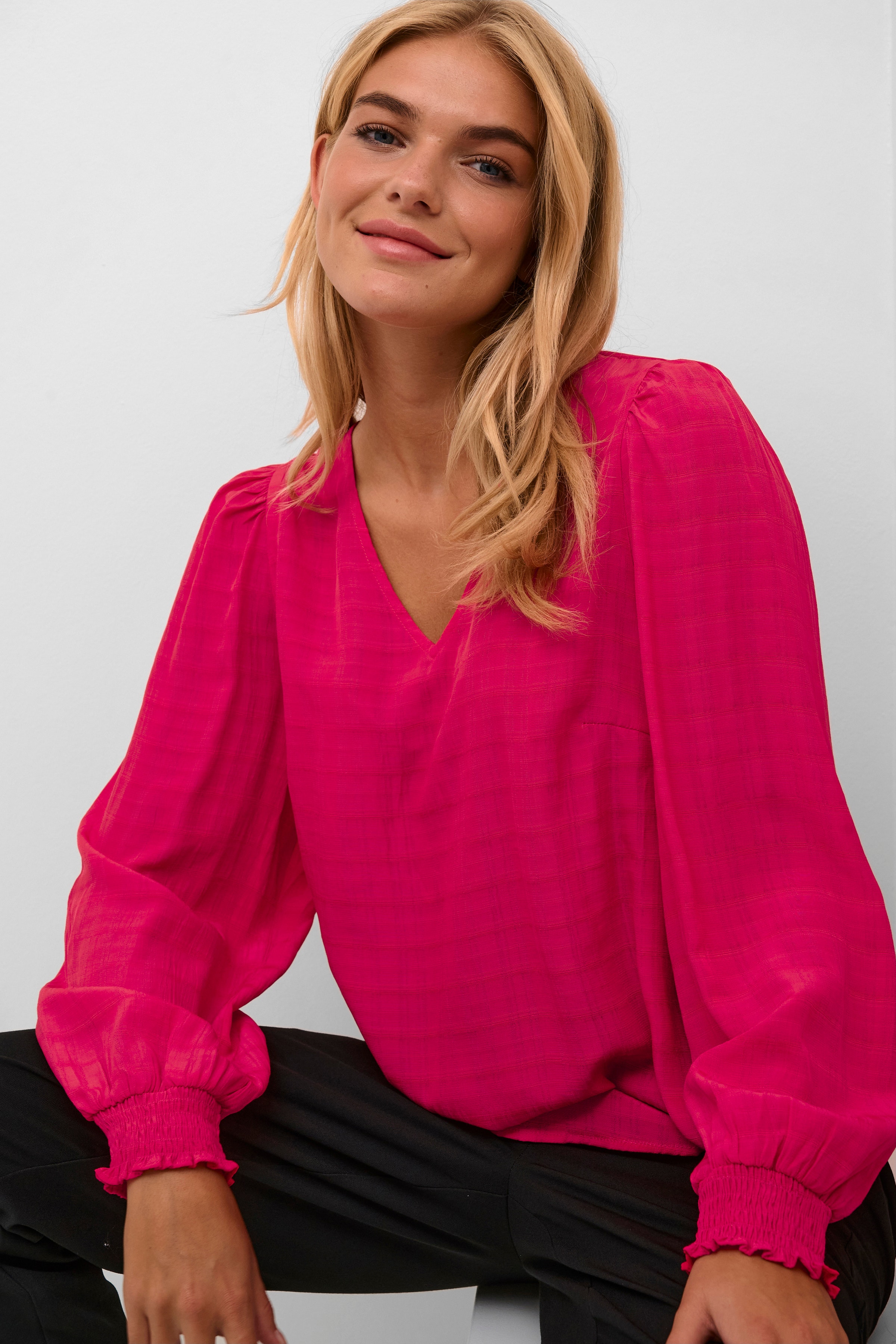 KAlissa Blouse LOOKBOOK DETAIL 10508186-181856