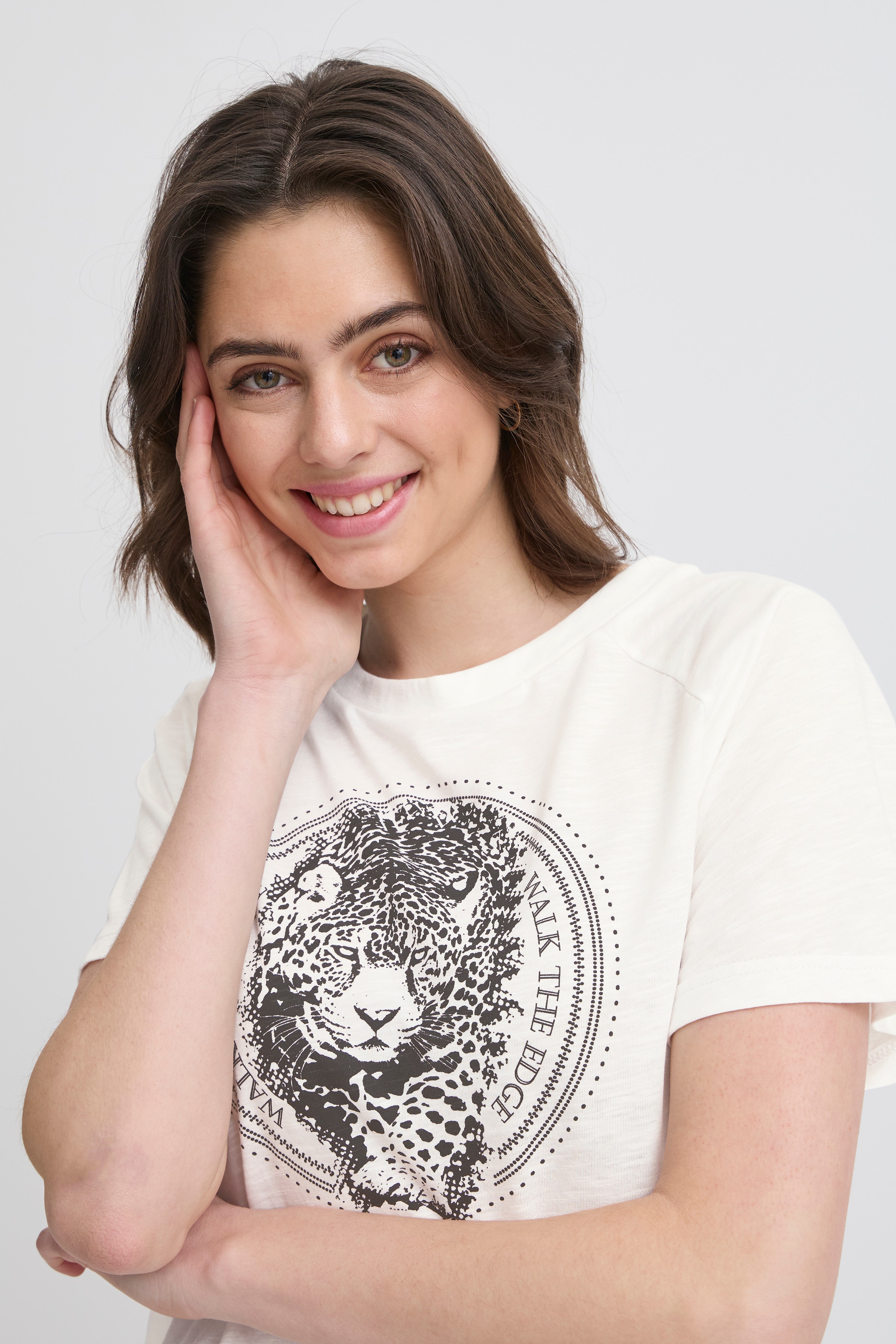 FRELINA T-shirt LOOKBOOK DETAIL 20615456-201237