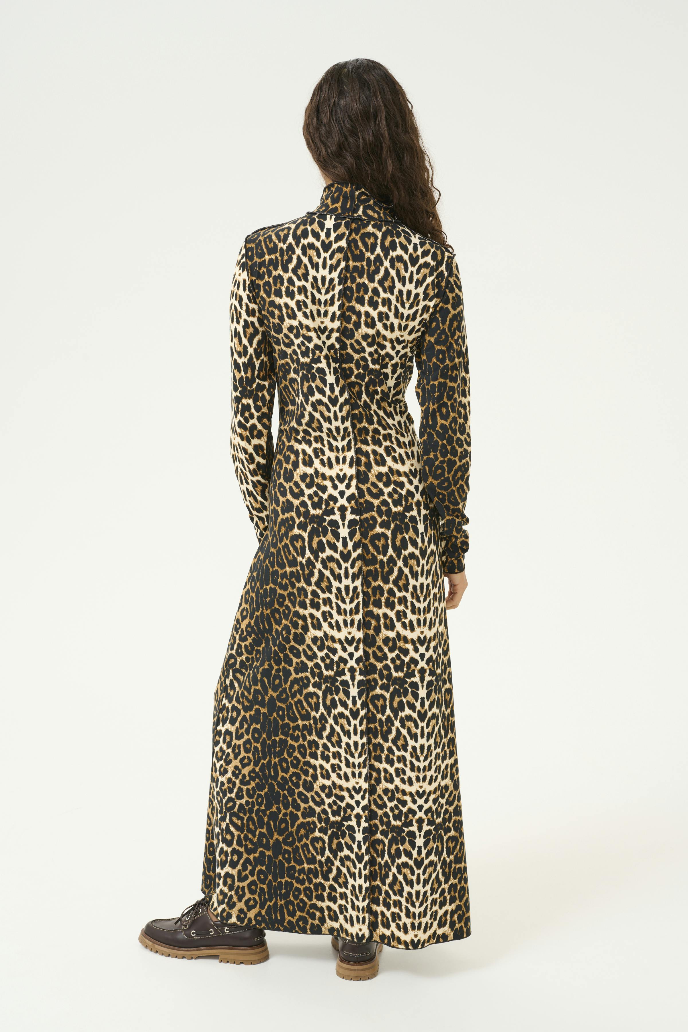 KBPavie Leopard Kleid LOOKBOOK BACK 10105473-181048