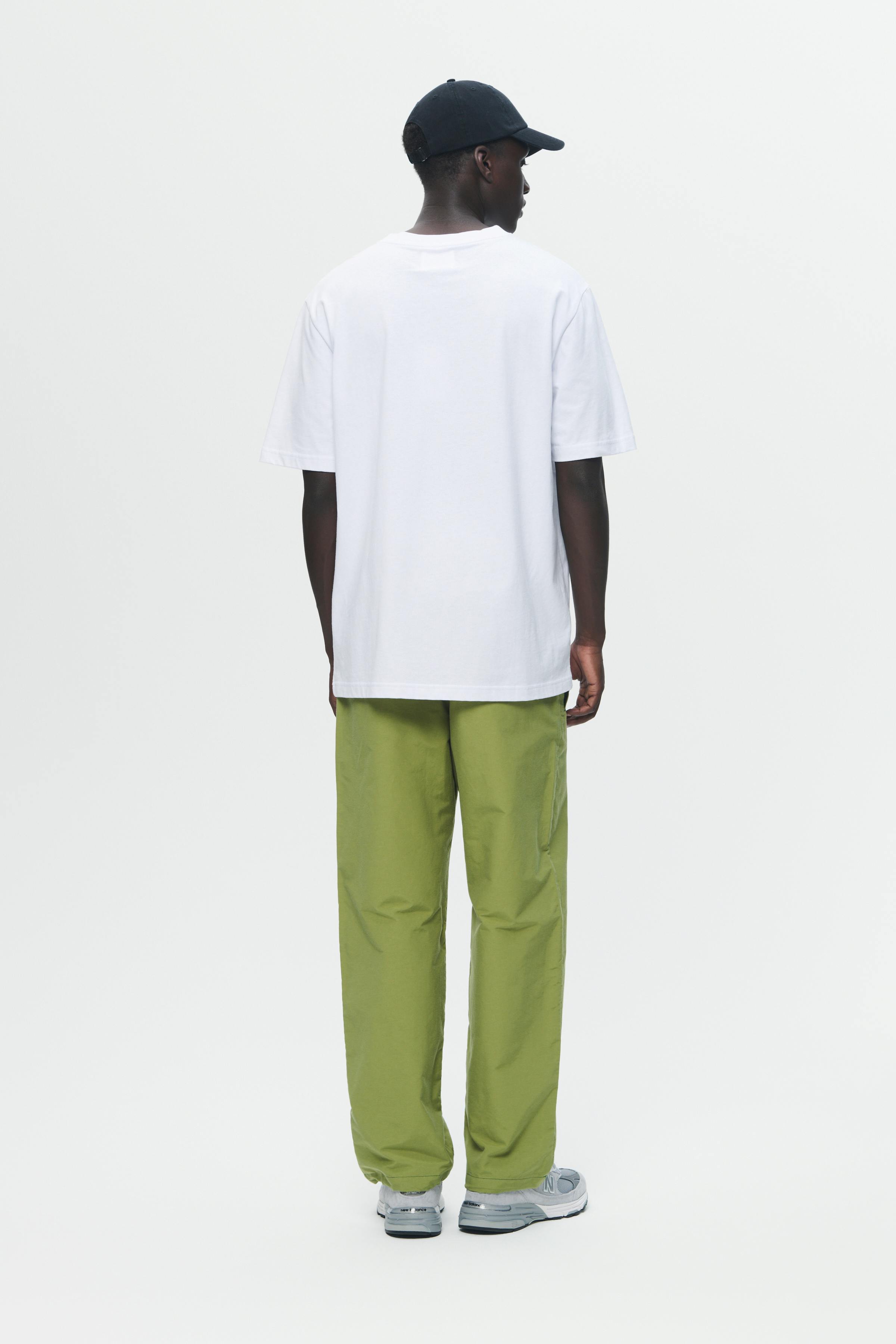 WWLee Trousers LOOKBOOK BACK 30250129-W8243