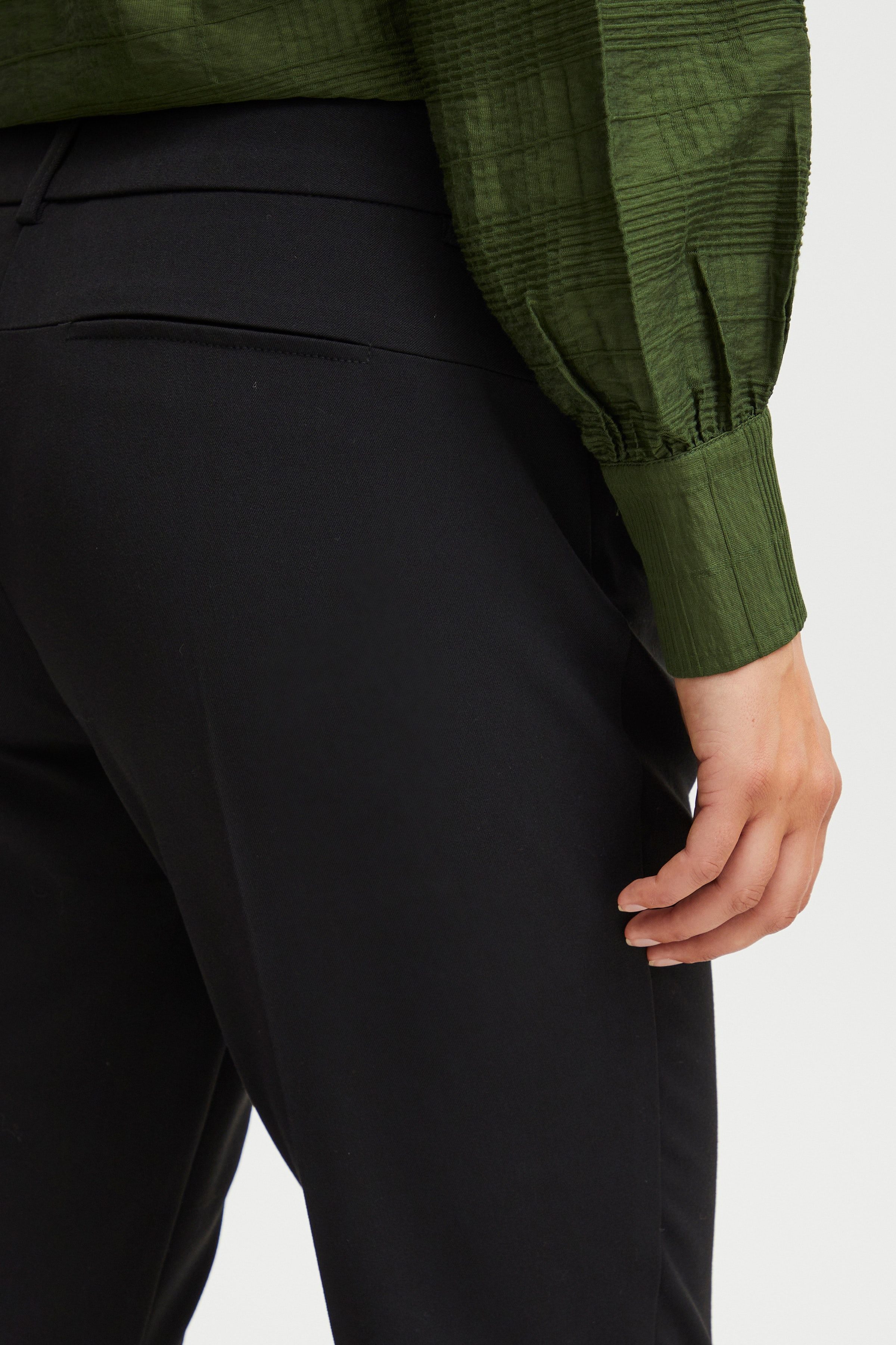 FRNOLA Trousers LOOKBOOK DETAIL 20610750-200113