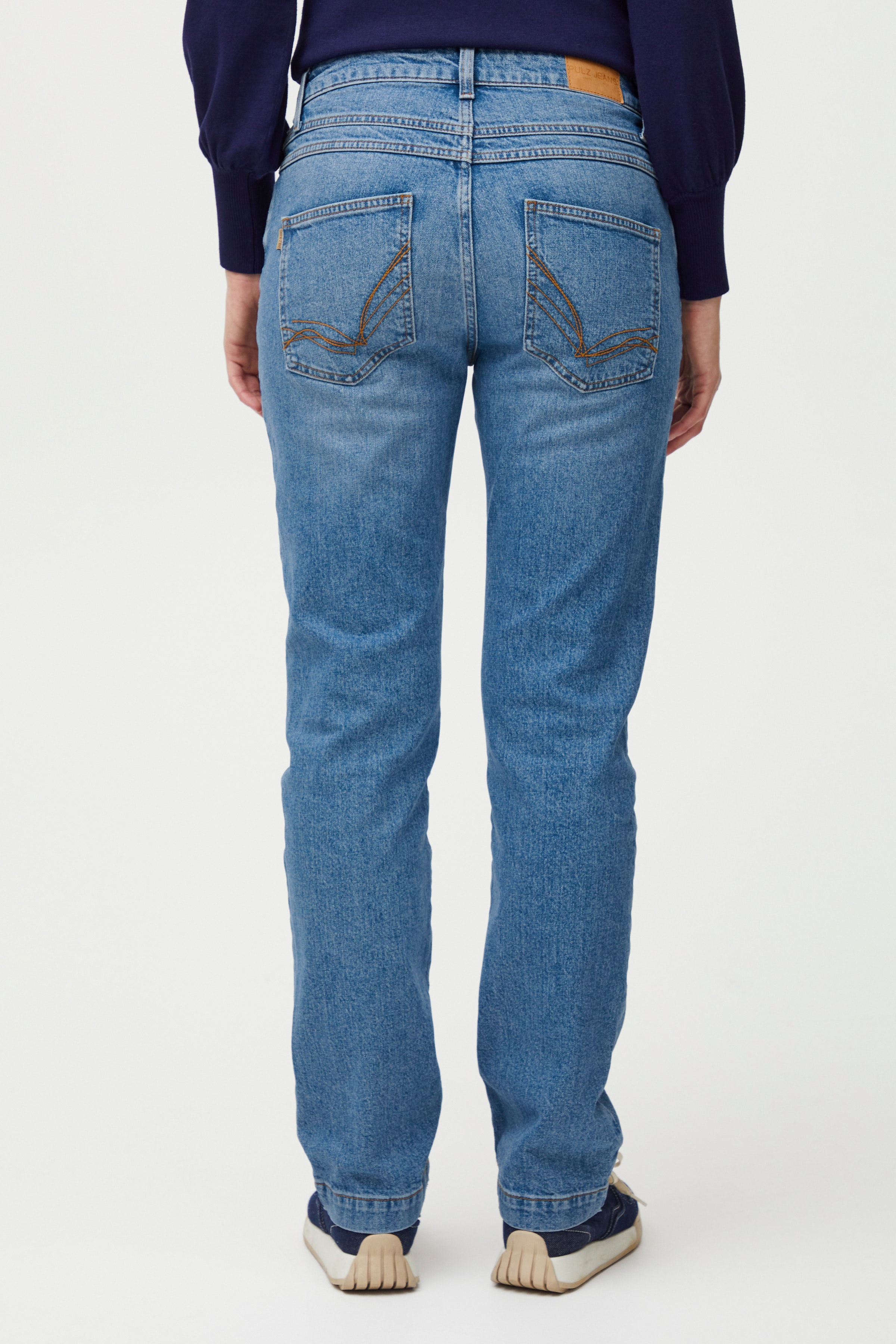 PZODETTA  Loose Jeans Straight Leg LOOKBOOK BACK 50207910-200005