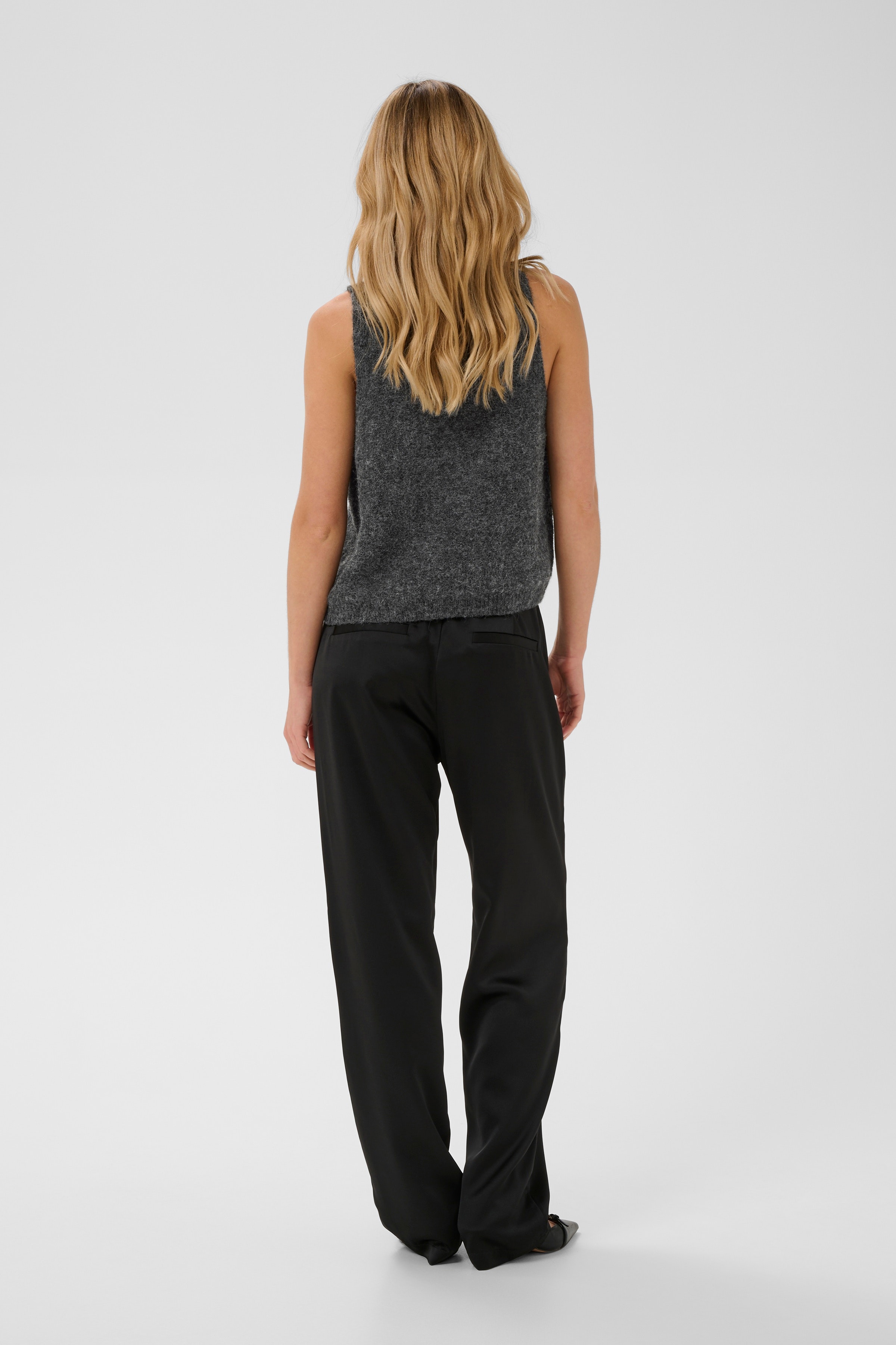 CRBulp Strikket vest LOOKBOOK FRONT 10614512-101156