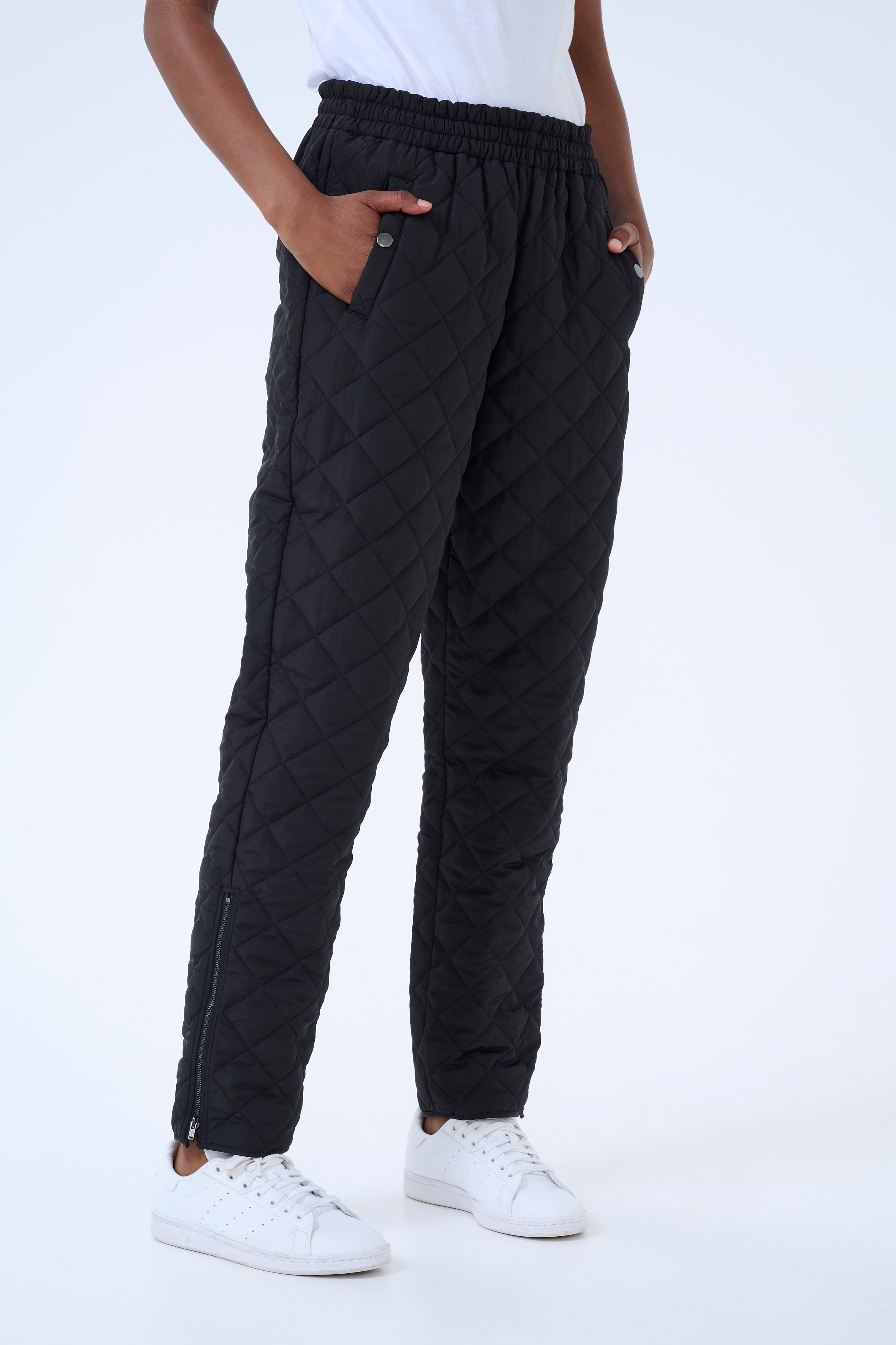 KAseverina Bukser LOOKBOOK FRONT 10509583-100121