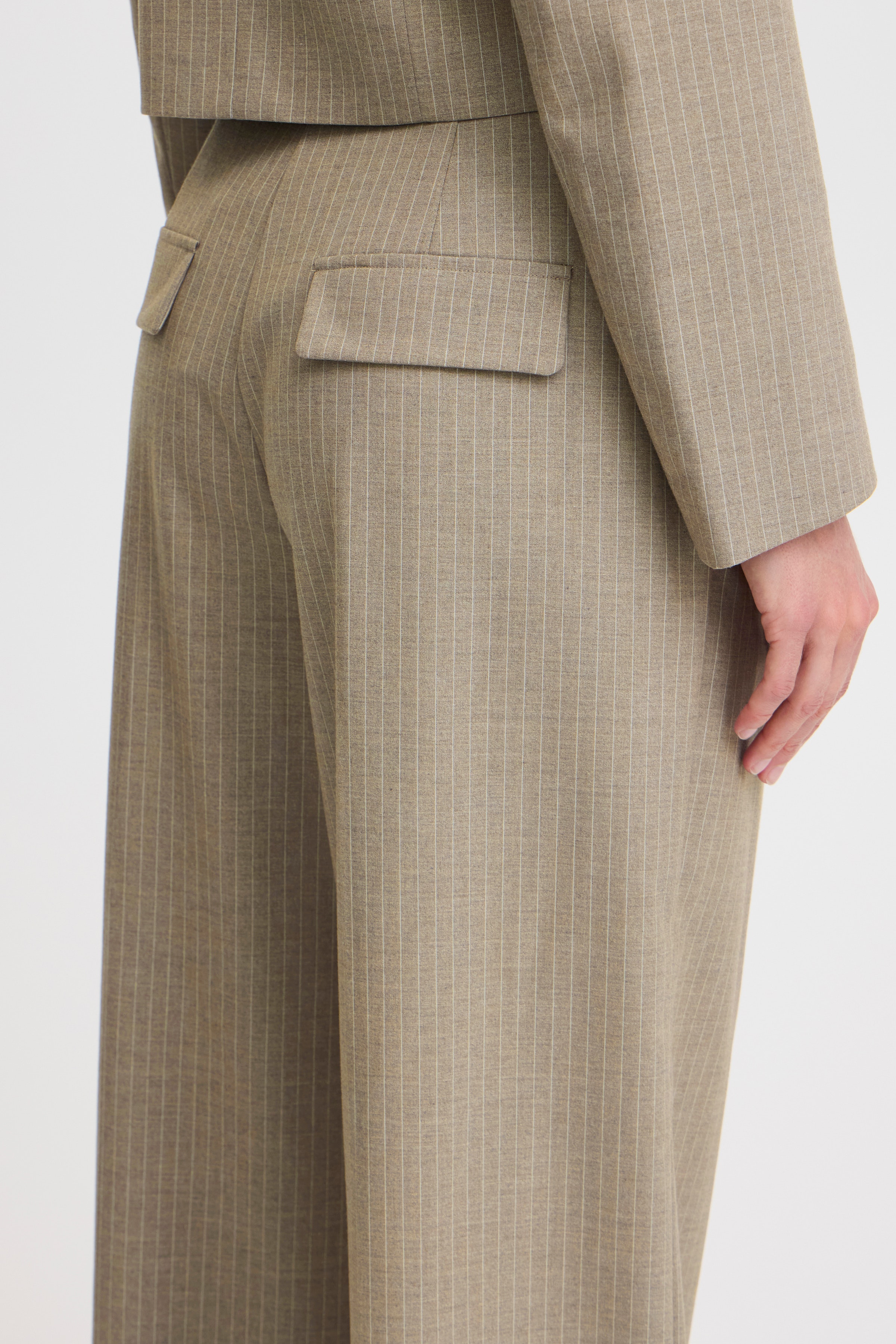 BYELOTTE Trousers LOOKBOOK DETAIL 20815160-203293