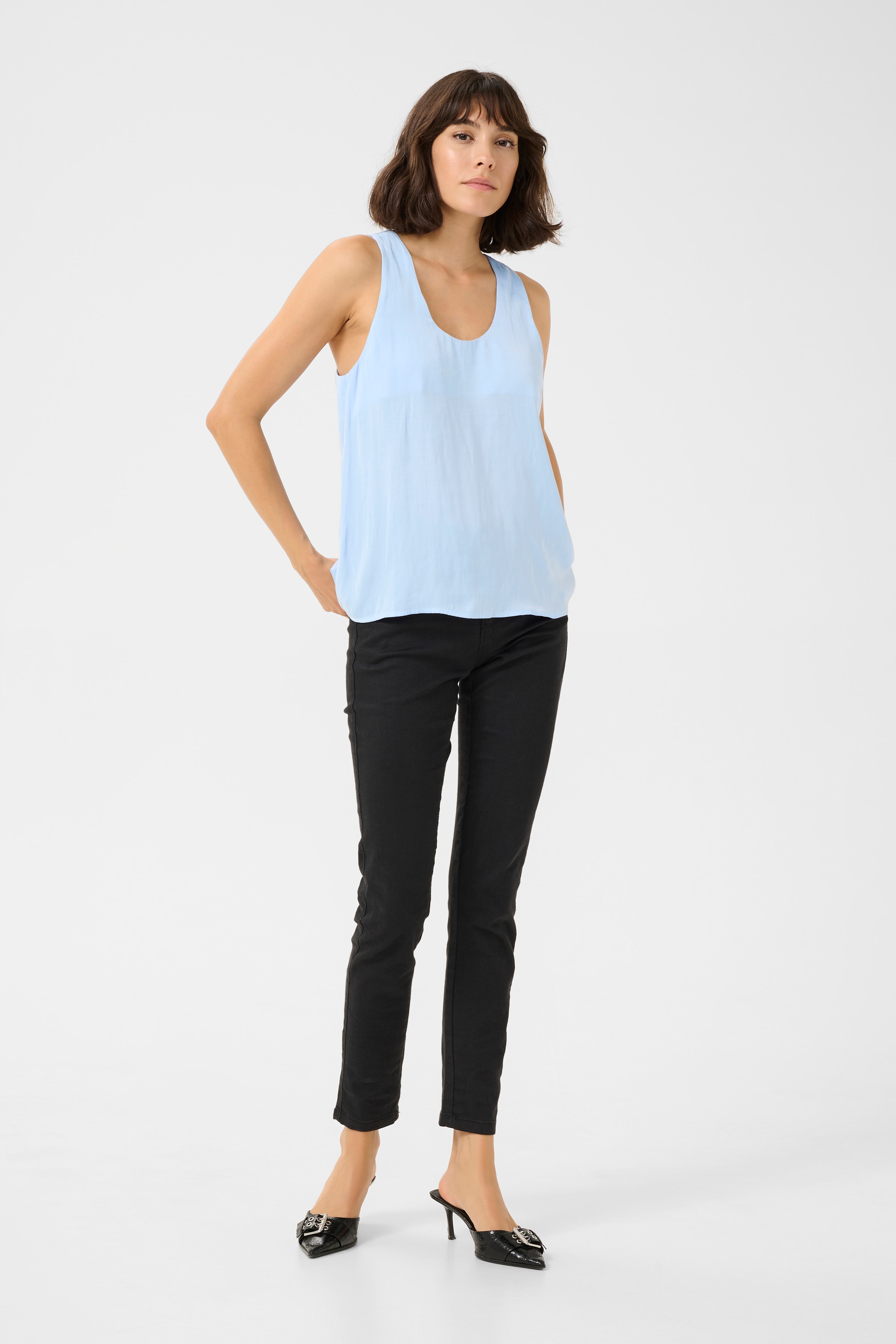 KAallie Bluse LOOKBOOK FRONT 10509832-164016