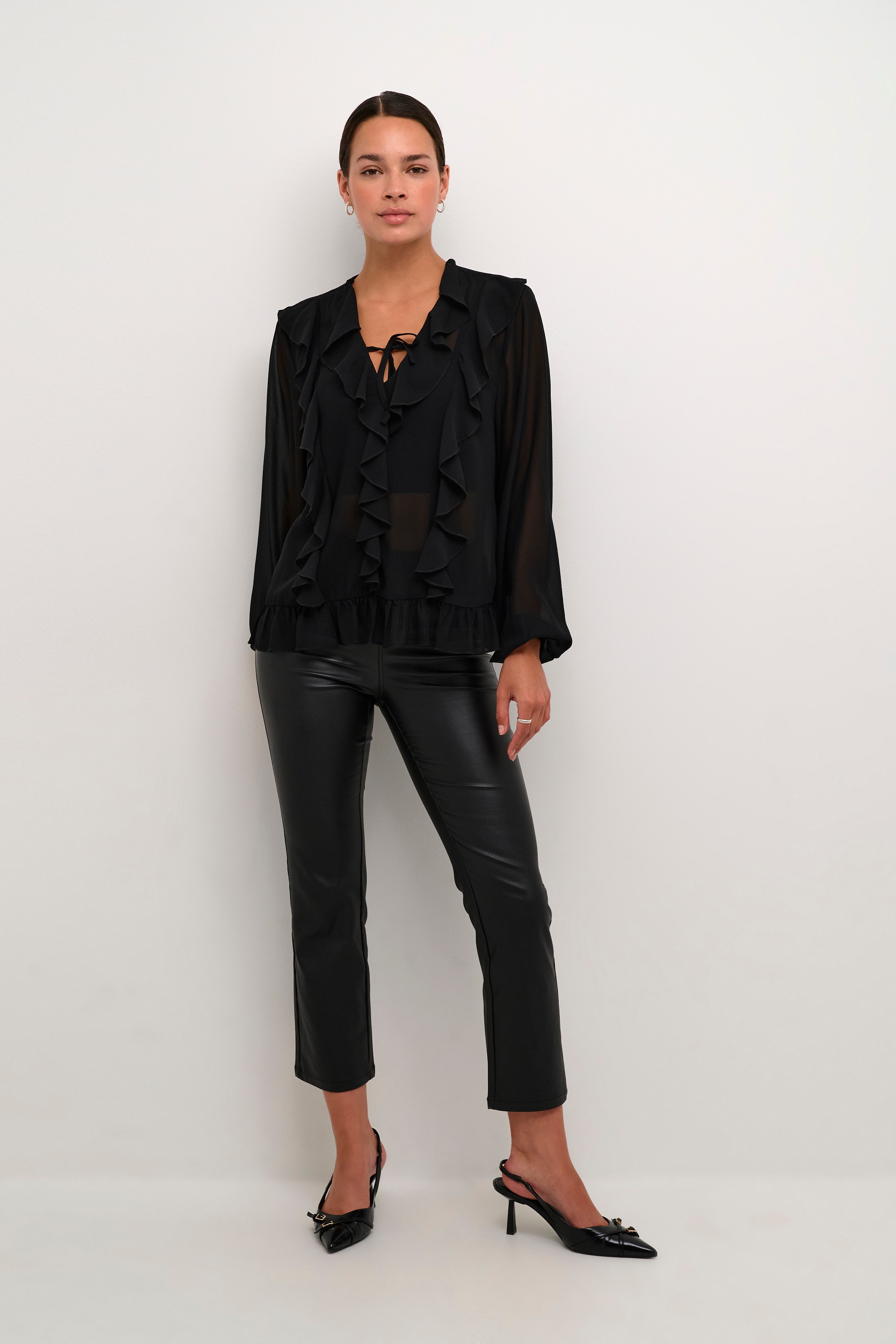 KAninna Bluse LOOKBOOK FRONT 10509268-100121
