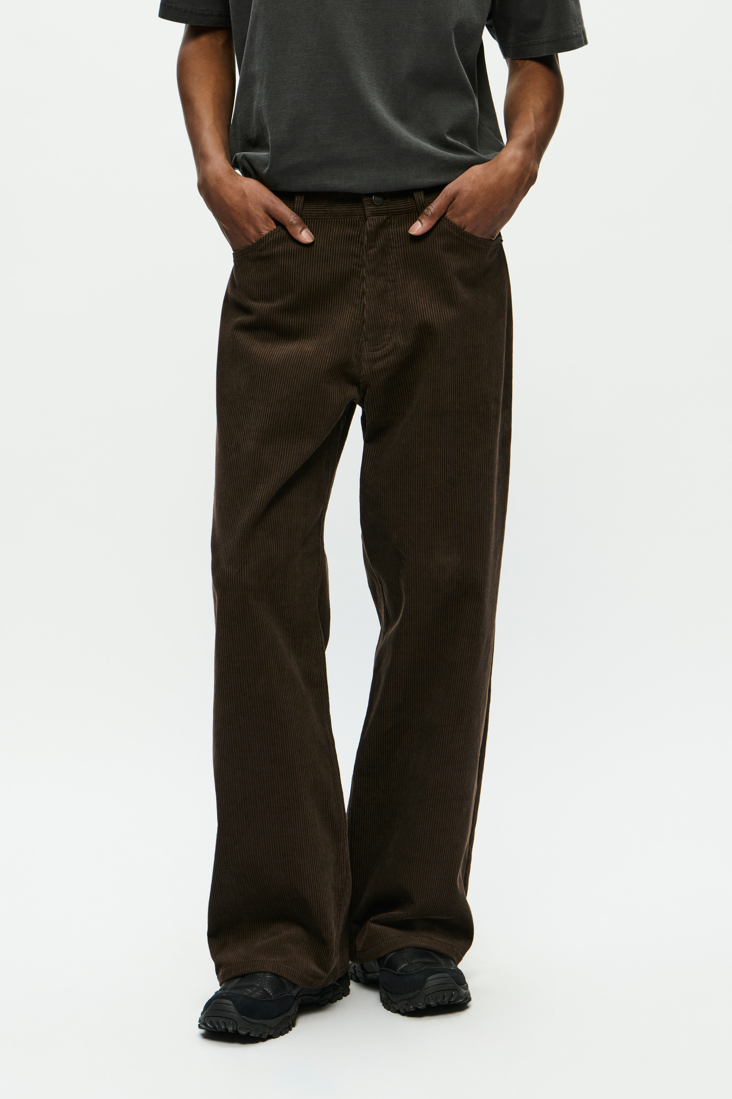 WWType 3 Hose LOOKBOOK FRONT 30251654-190840