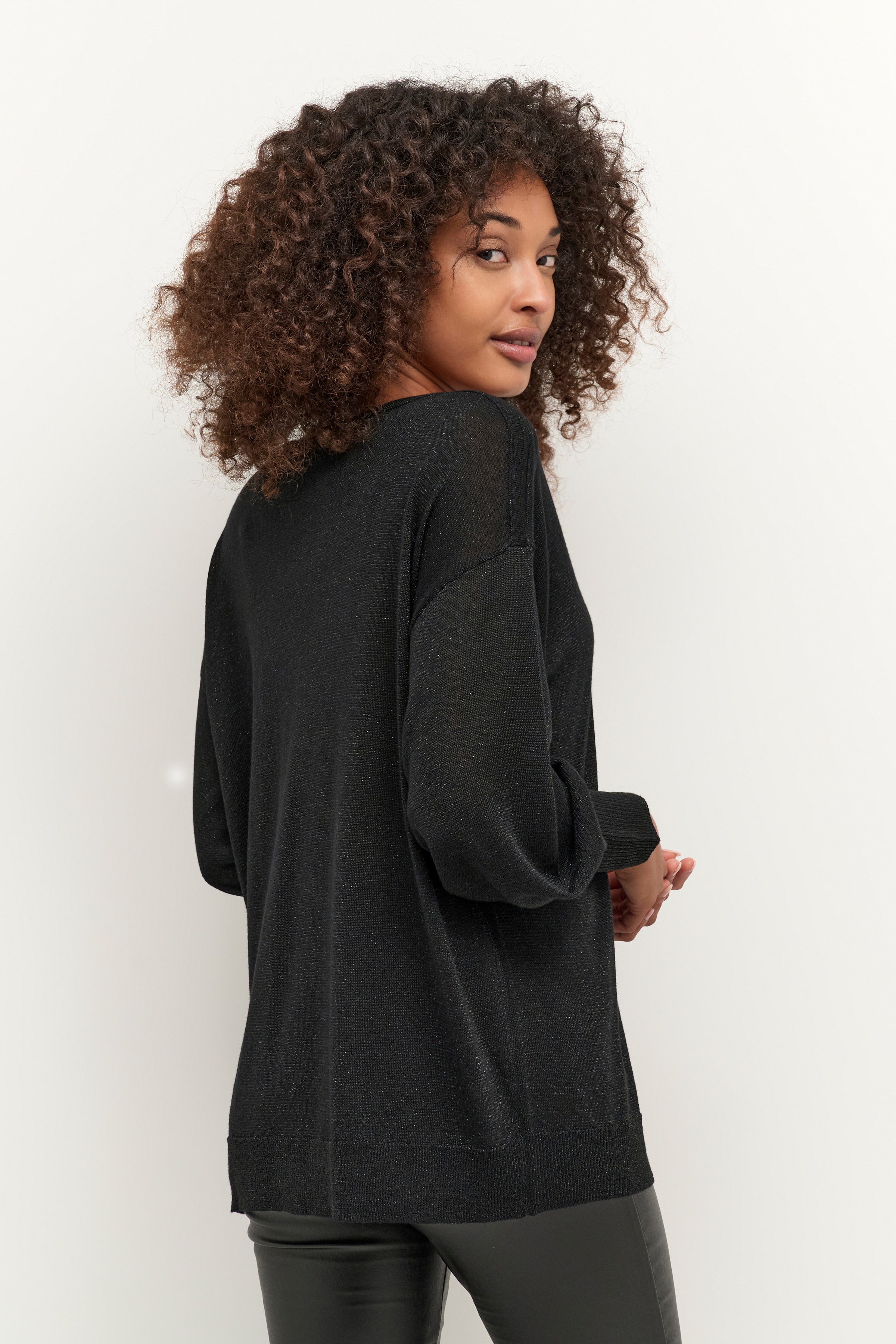 KAregina Pullover LOOKBOOK BACK 10507027-100121