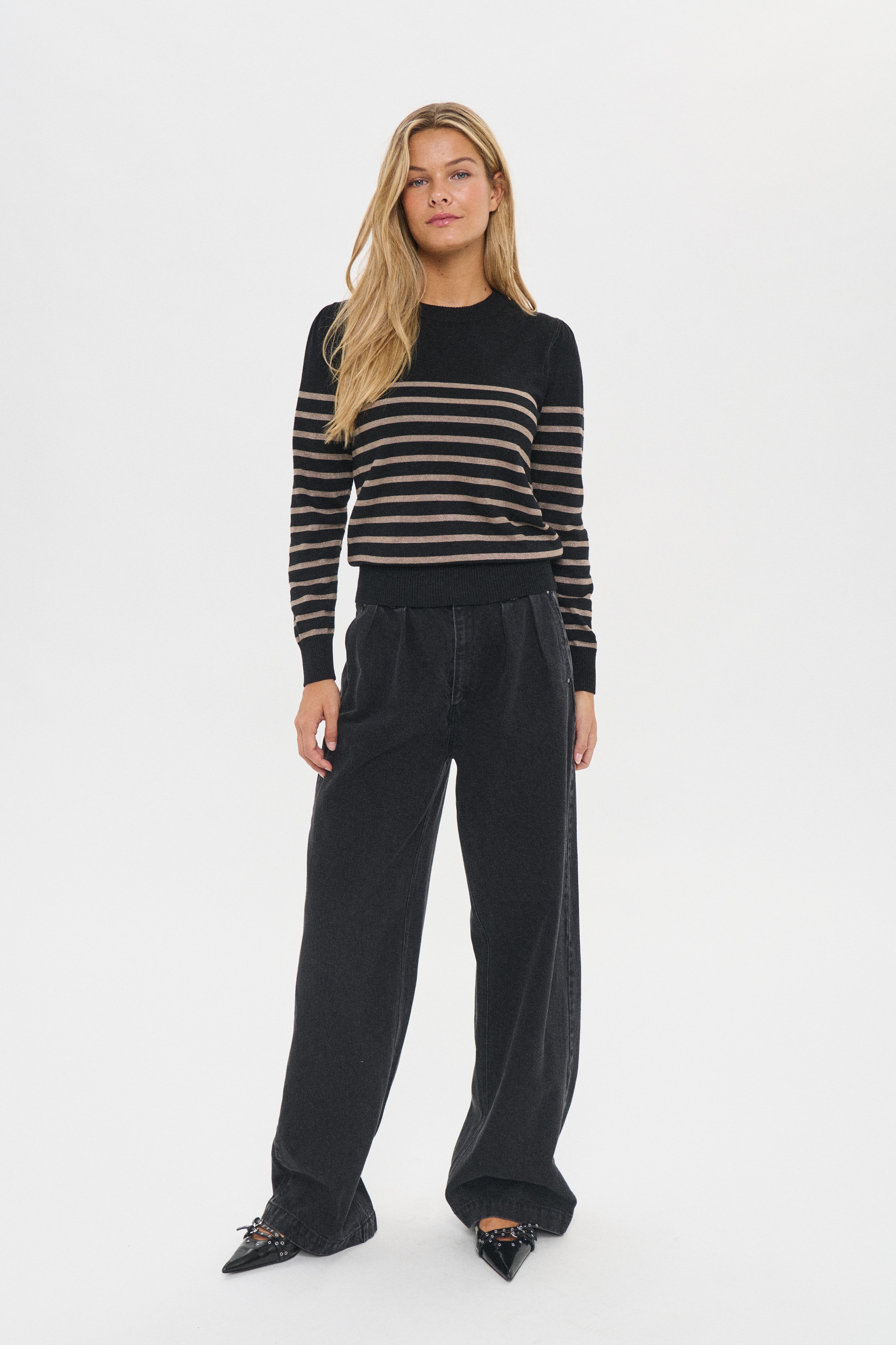 MilaSZ Pullover LOOKBOOK FRONT 30514649-304487