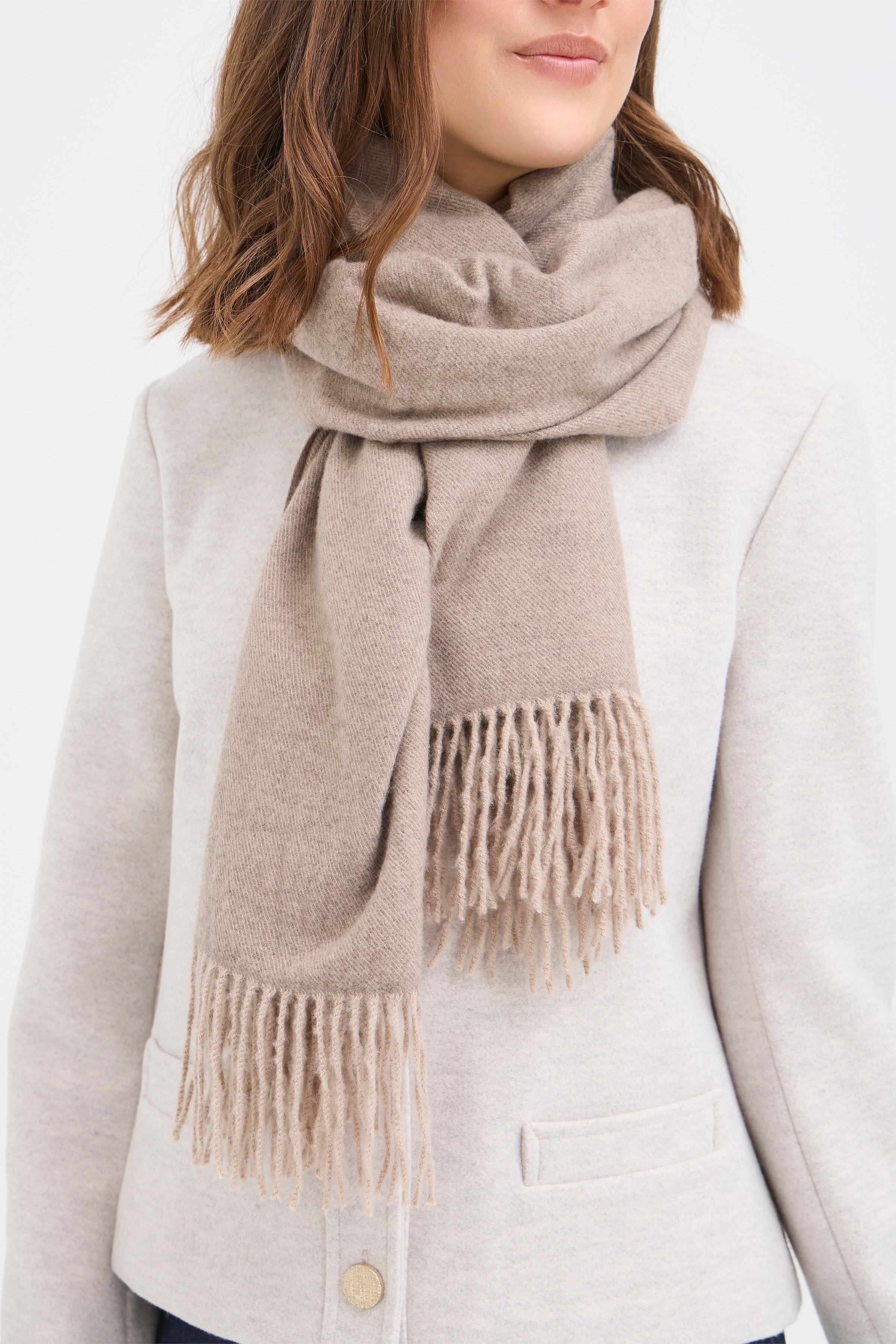 FRPASMIRA Scarf LOOKBOOK FRONT 20616170-1713111