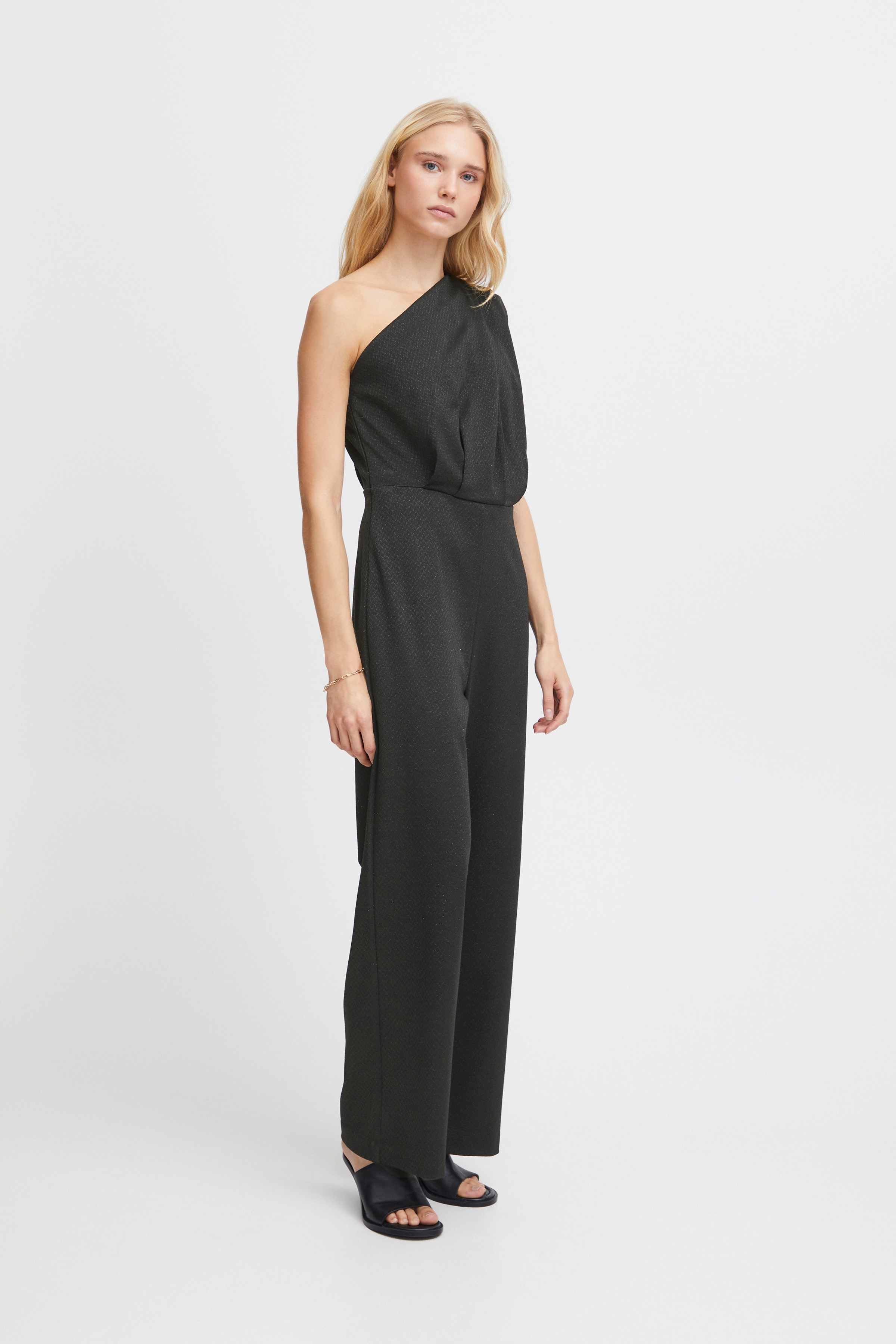 IHKATE Bukser LOOKBOOK FRONT 20119923-194008