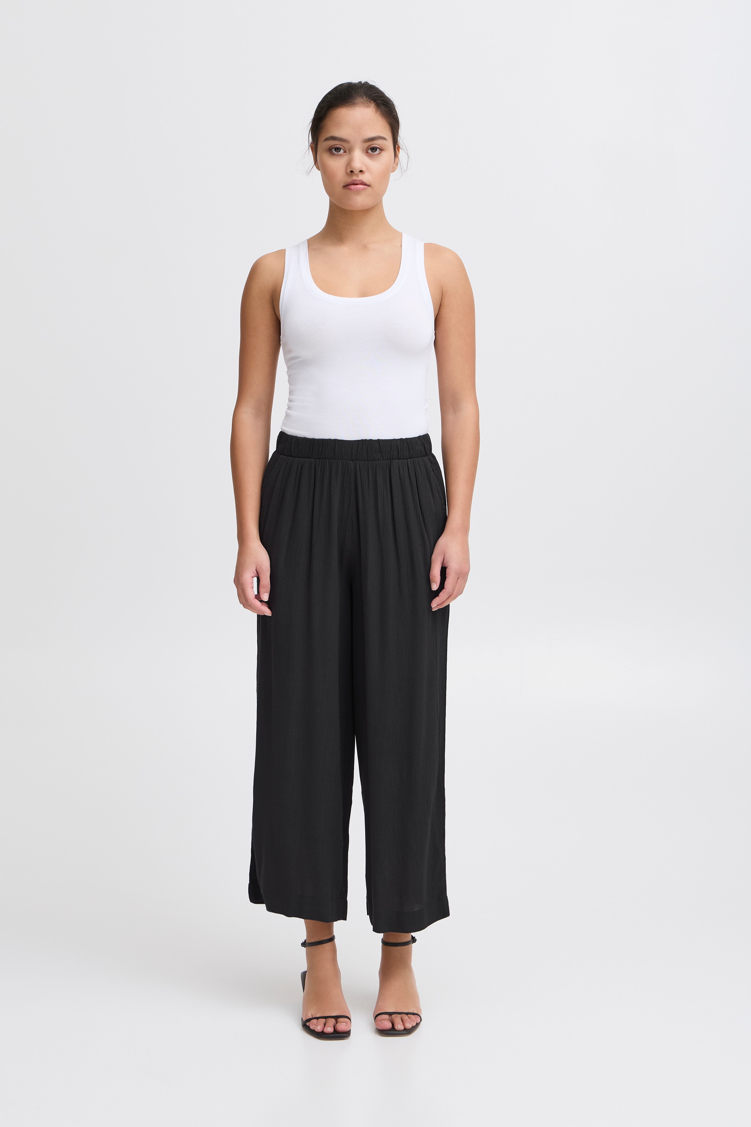IHMARRAKECH Byxor LOOKBOOK FRONT 20111452-194008