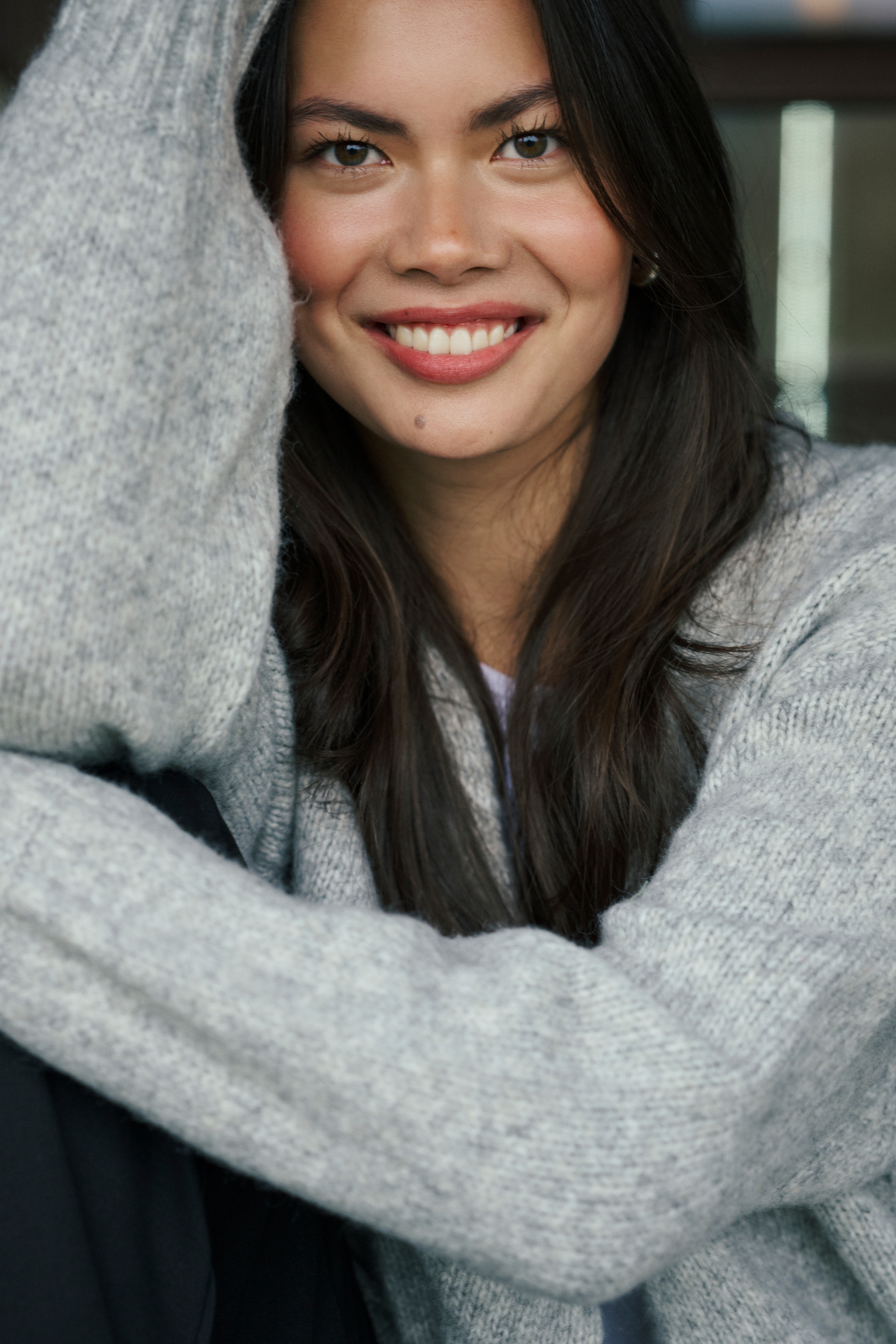 KAlianne Vest LOCATION NONE 10511156-100123