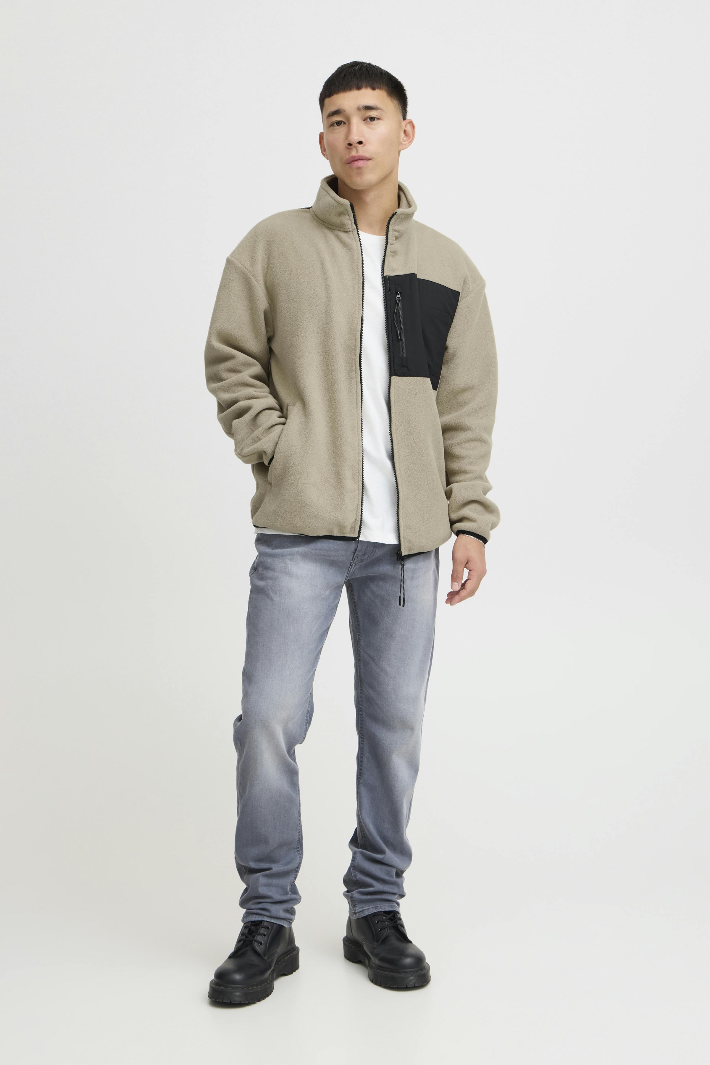 Sweat jacket LOOKBOOK FRONT 20715834-161104