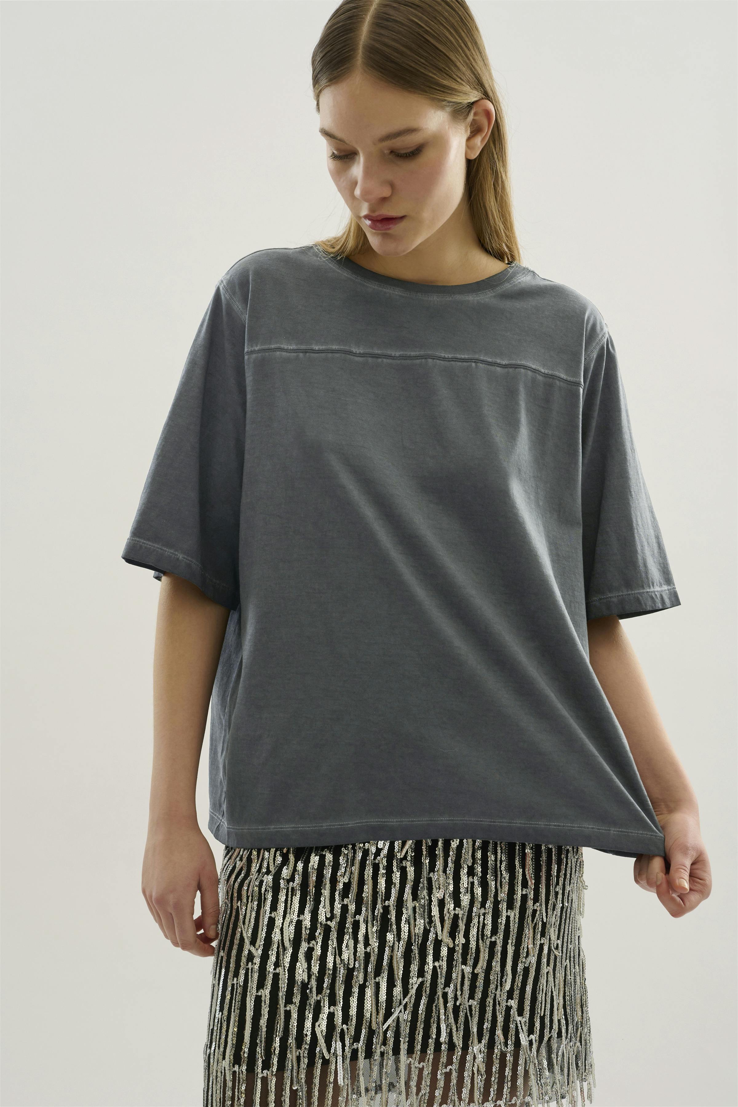 KBSidsel T-shirt LOOKBOOK FRONT 10105256-185206