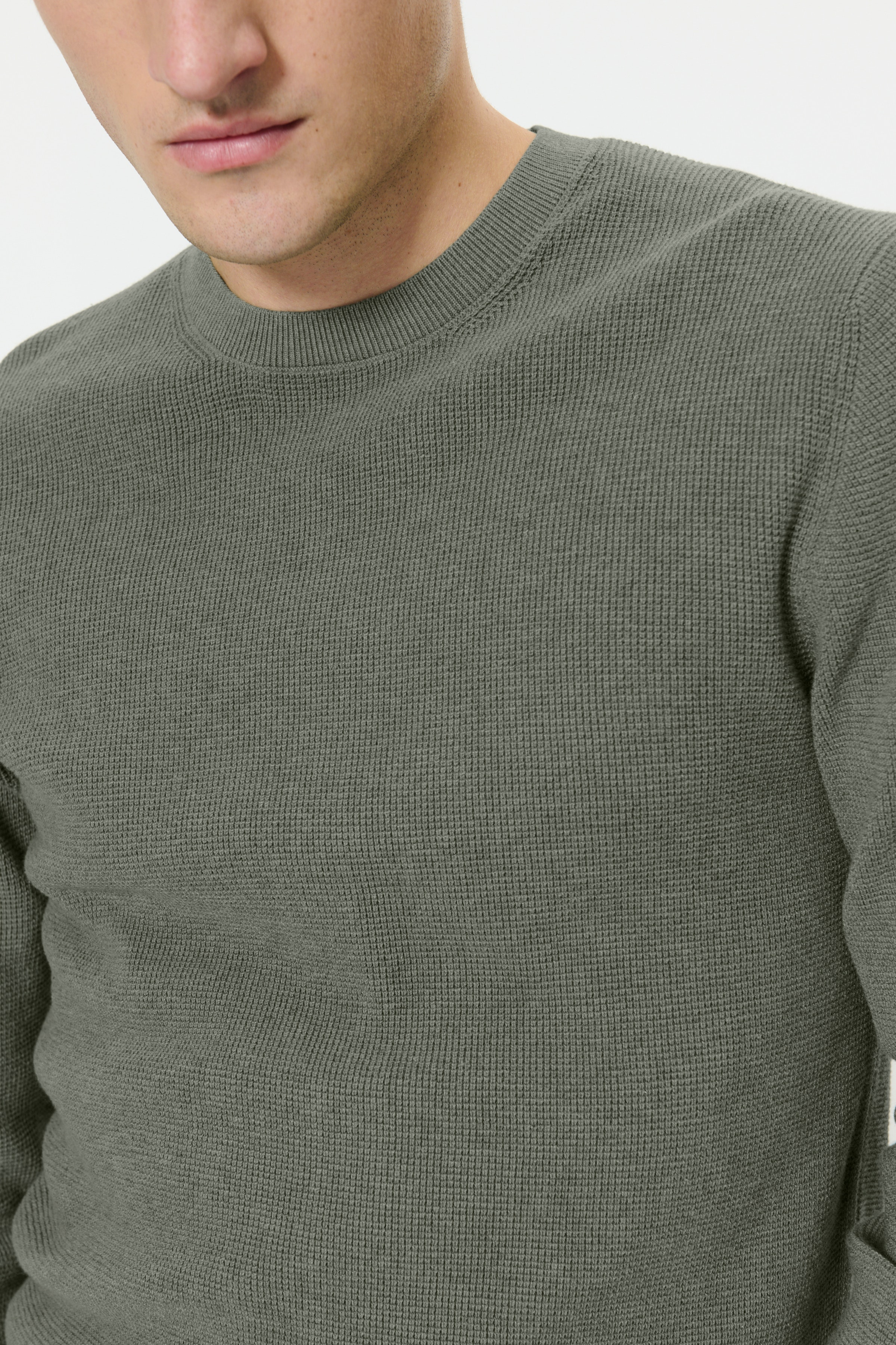 MAlagoon Pullover LOOKBOOK DETAIL 30207195-176212