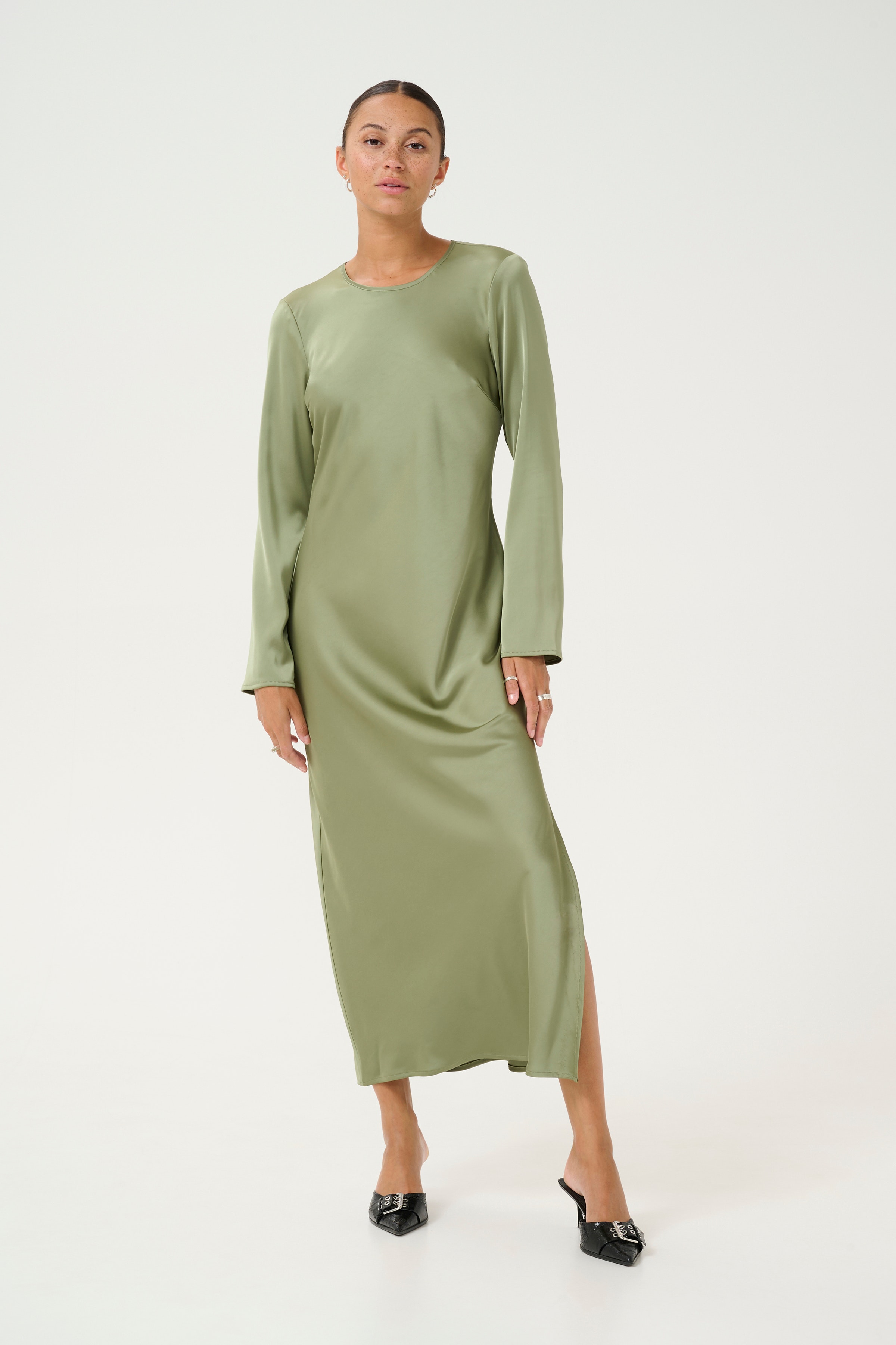 KAhill Kjole LOOKBOOK FRONT 10509577-170115