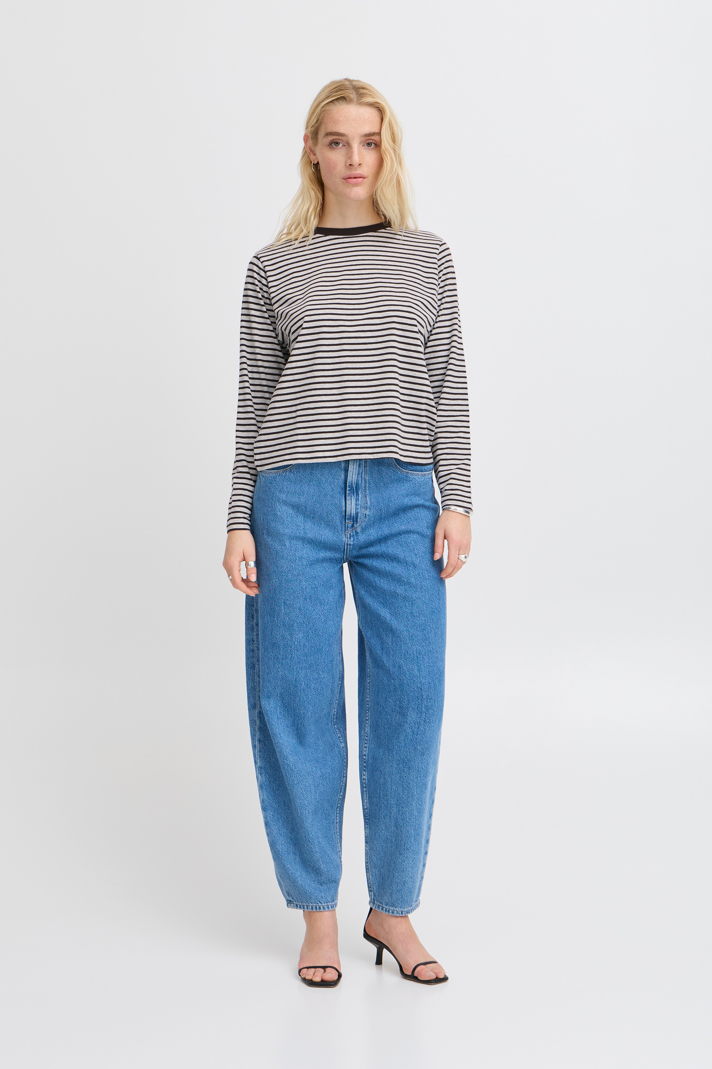 IHMIRA Langermet T-shirt LOOKBOOK FRONT 20122519-204128