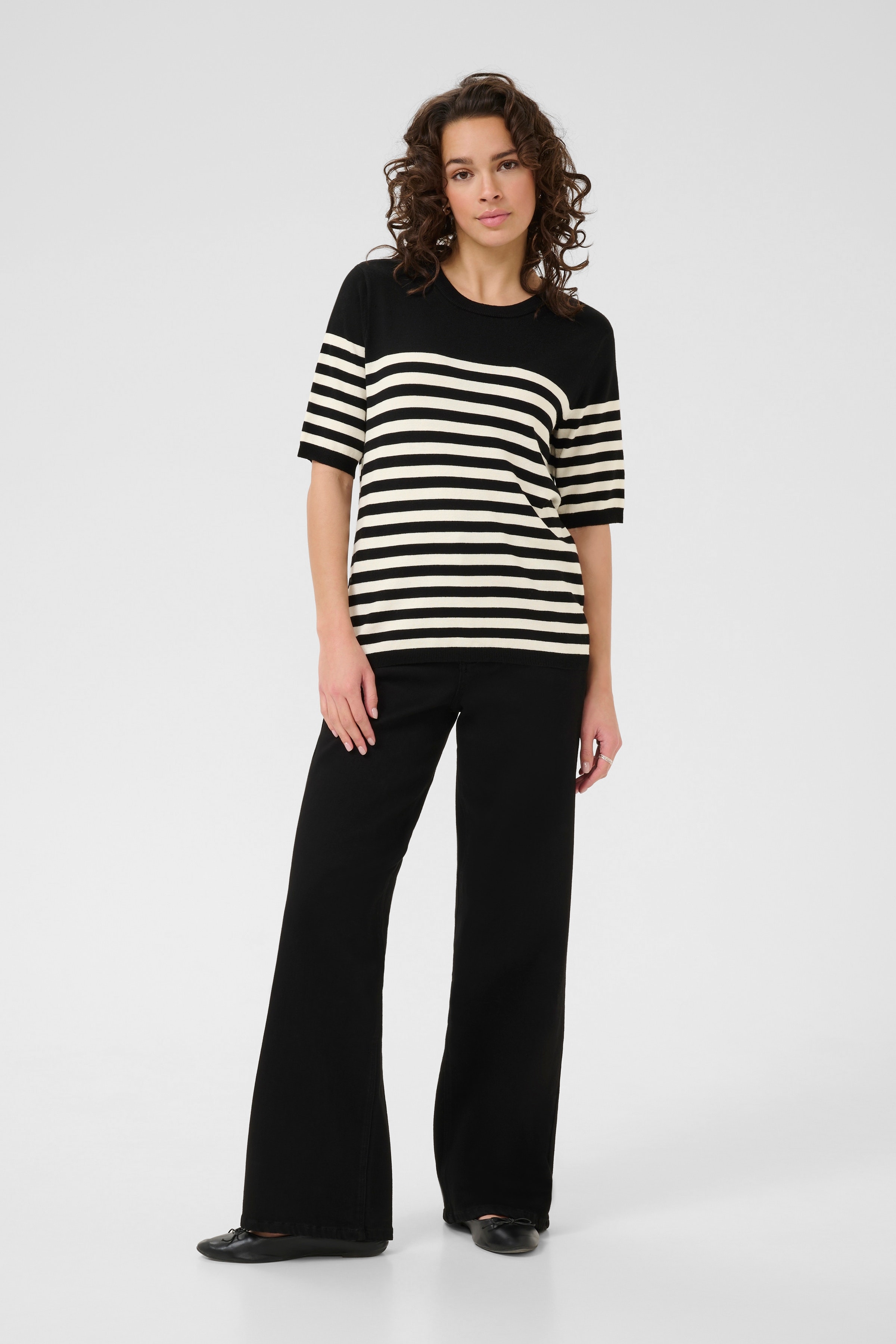 KAlizza Pullover LOOKBOOK FRONT 10508410-108417