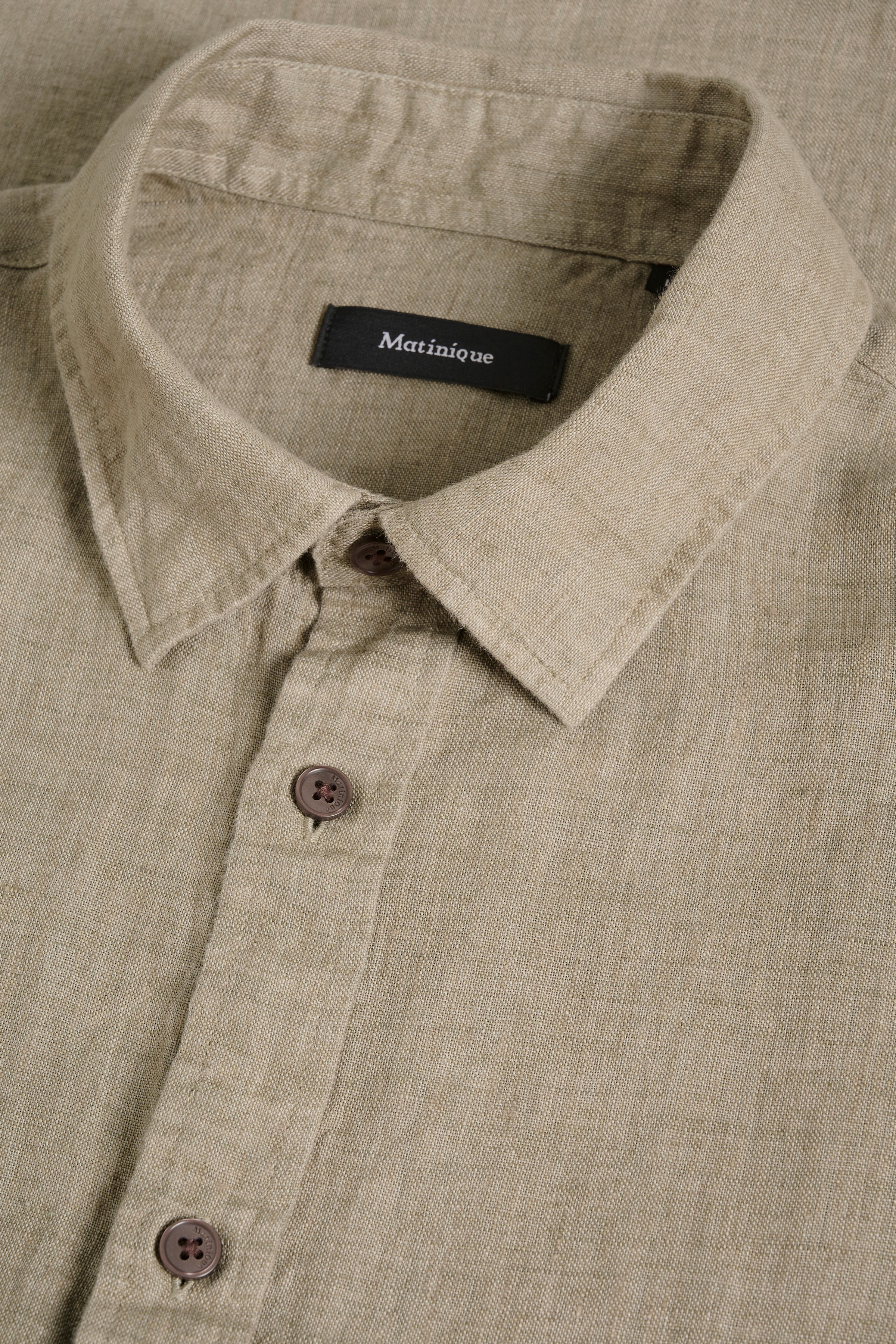 MAtrostol Shirt PACK DETAIL 30205381-190820