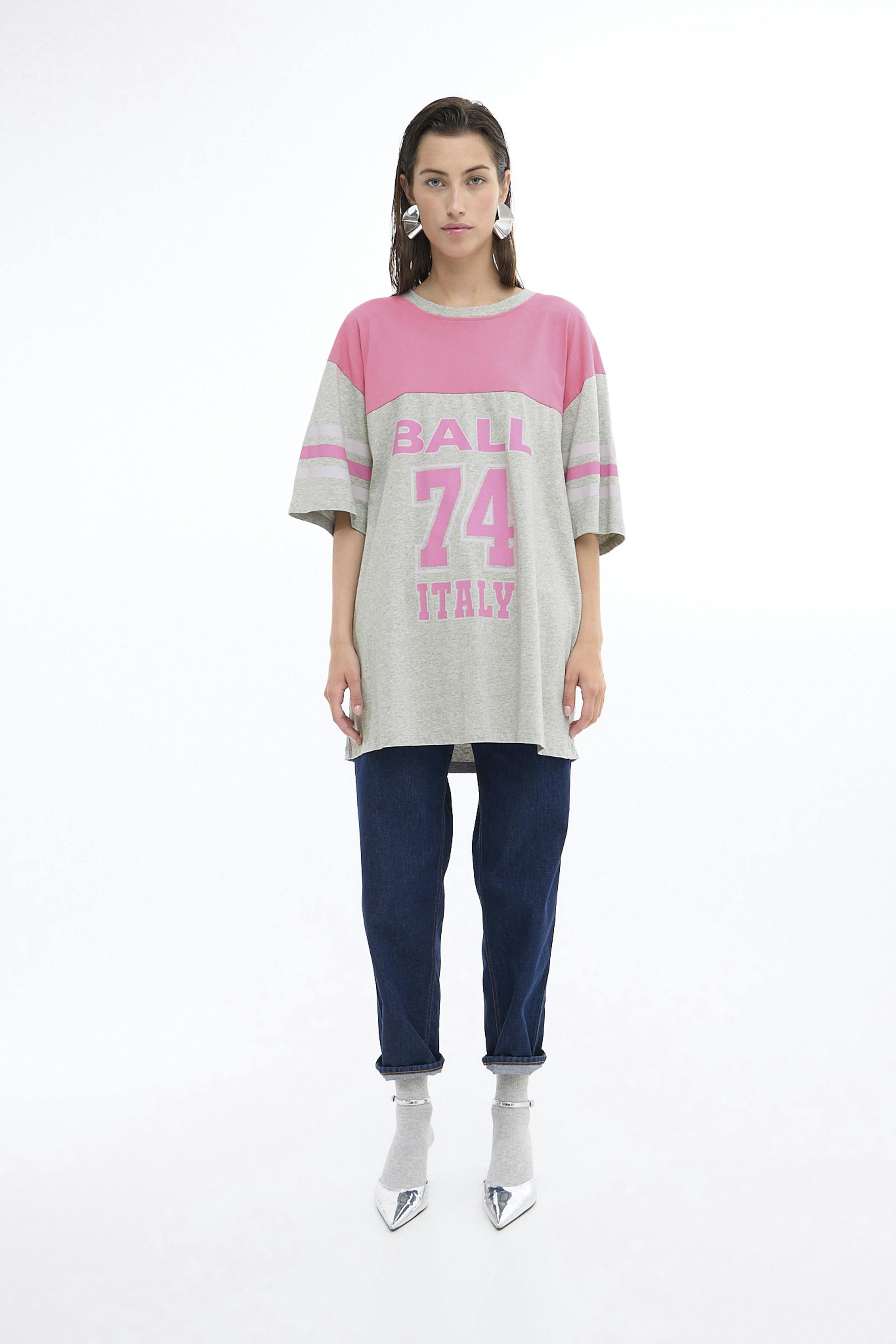 BAADAMS T-shirt LOOKBOOK FRONT 50405013-162126