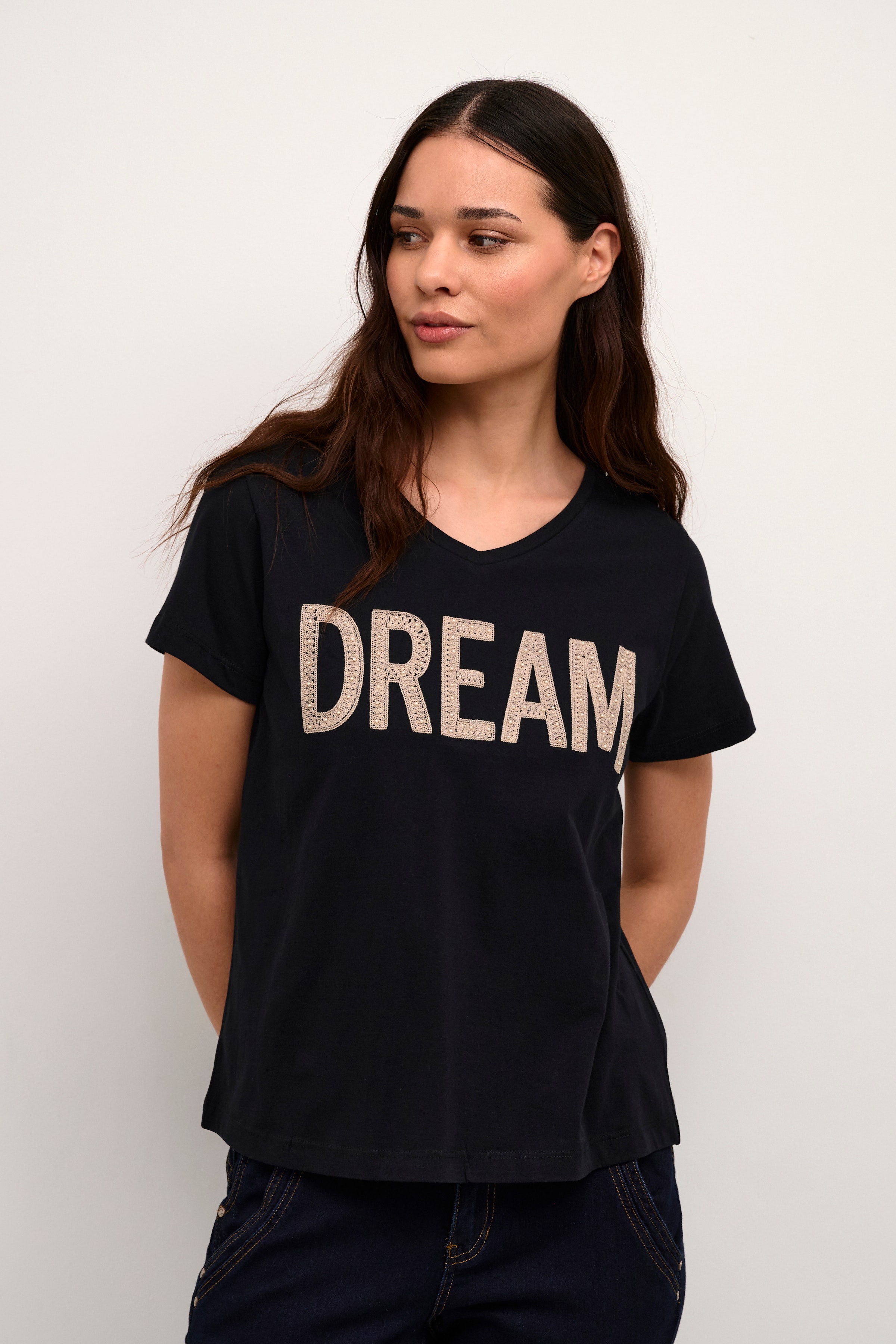 CRBest T-shirt LOOKBOOK FRONT 10611630-100120