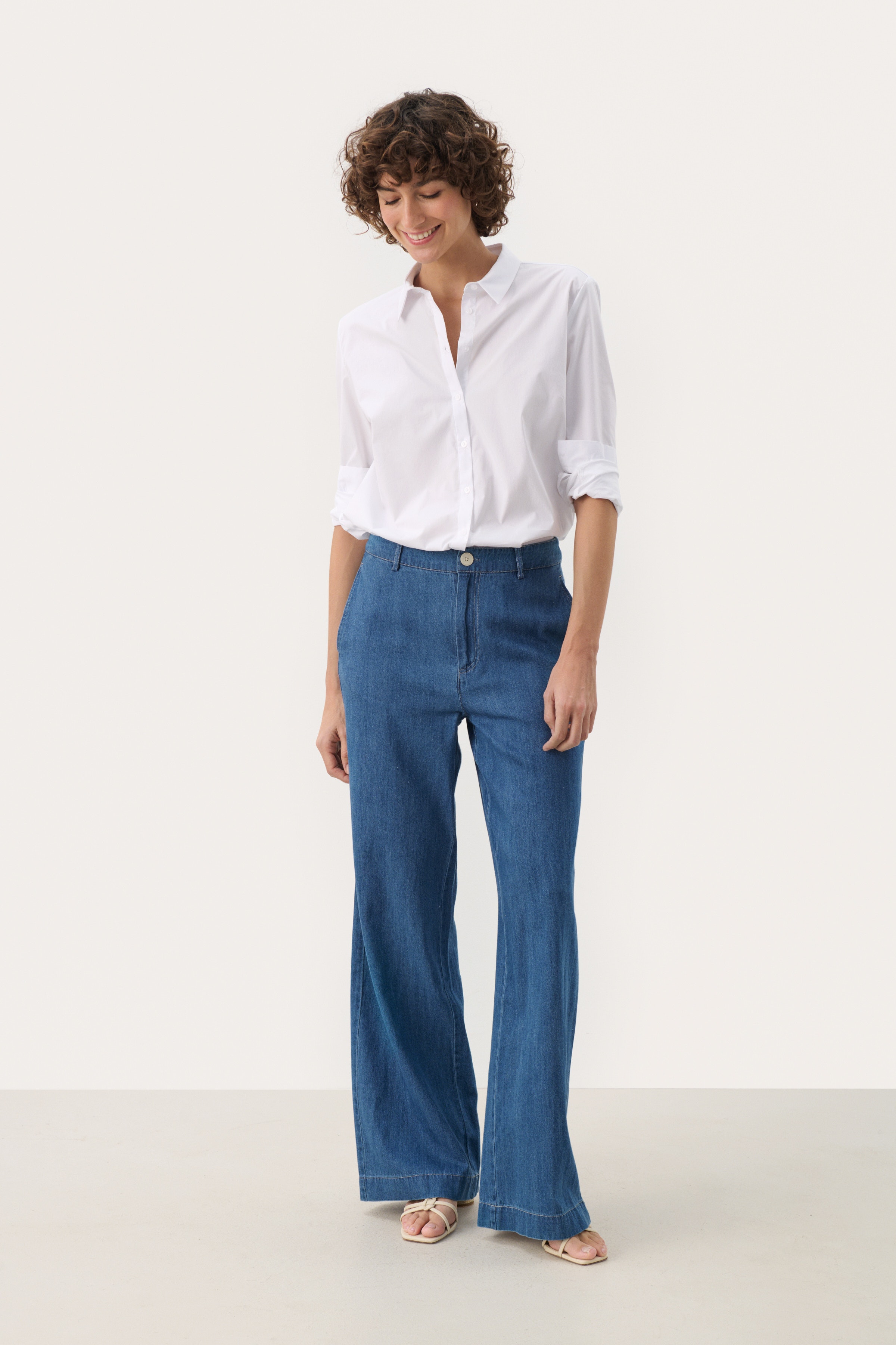 CoraliePW Byxor LOOKBOOK FRONT 30309502-300156