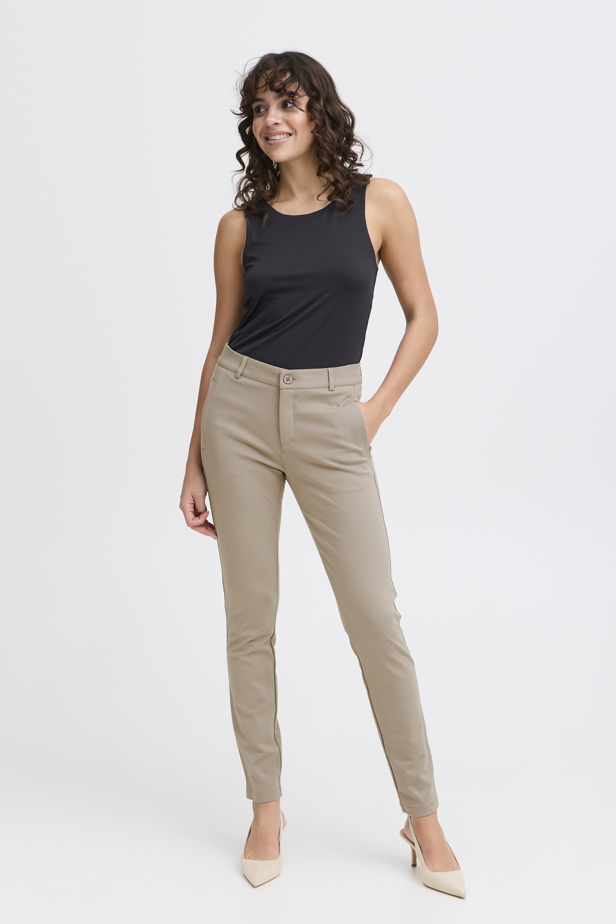 FRLANO Trousers LOOKBOOK FRONT 20610830-181110