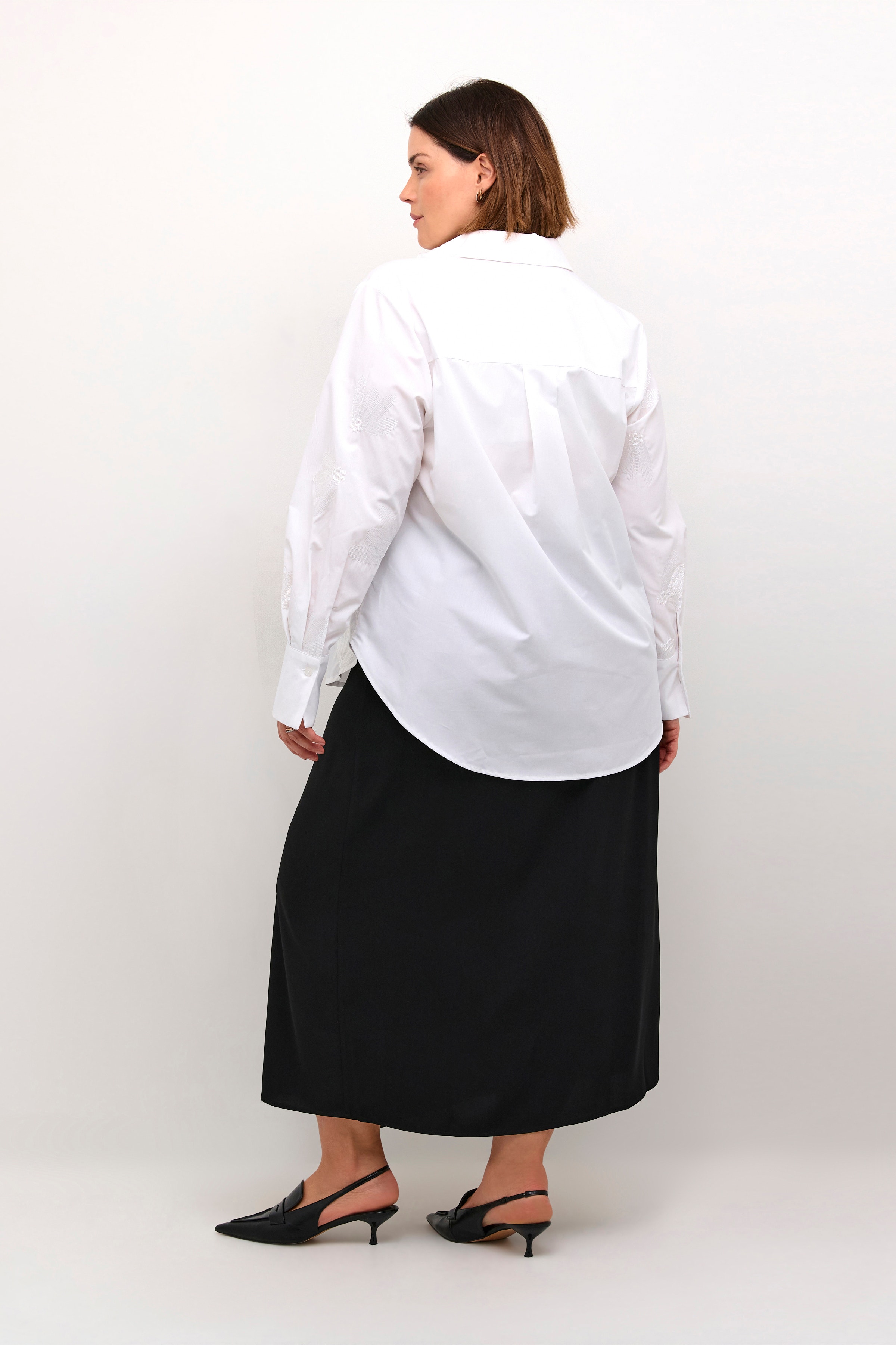 KCelna Shirt LOOKBOOK BACK 10582706-110601