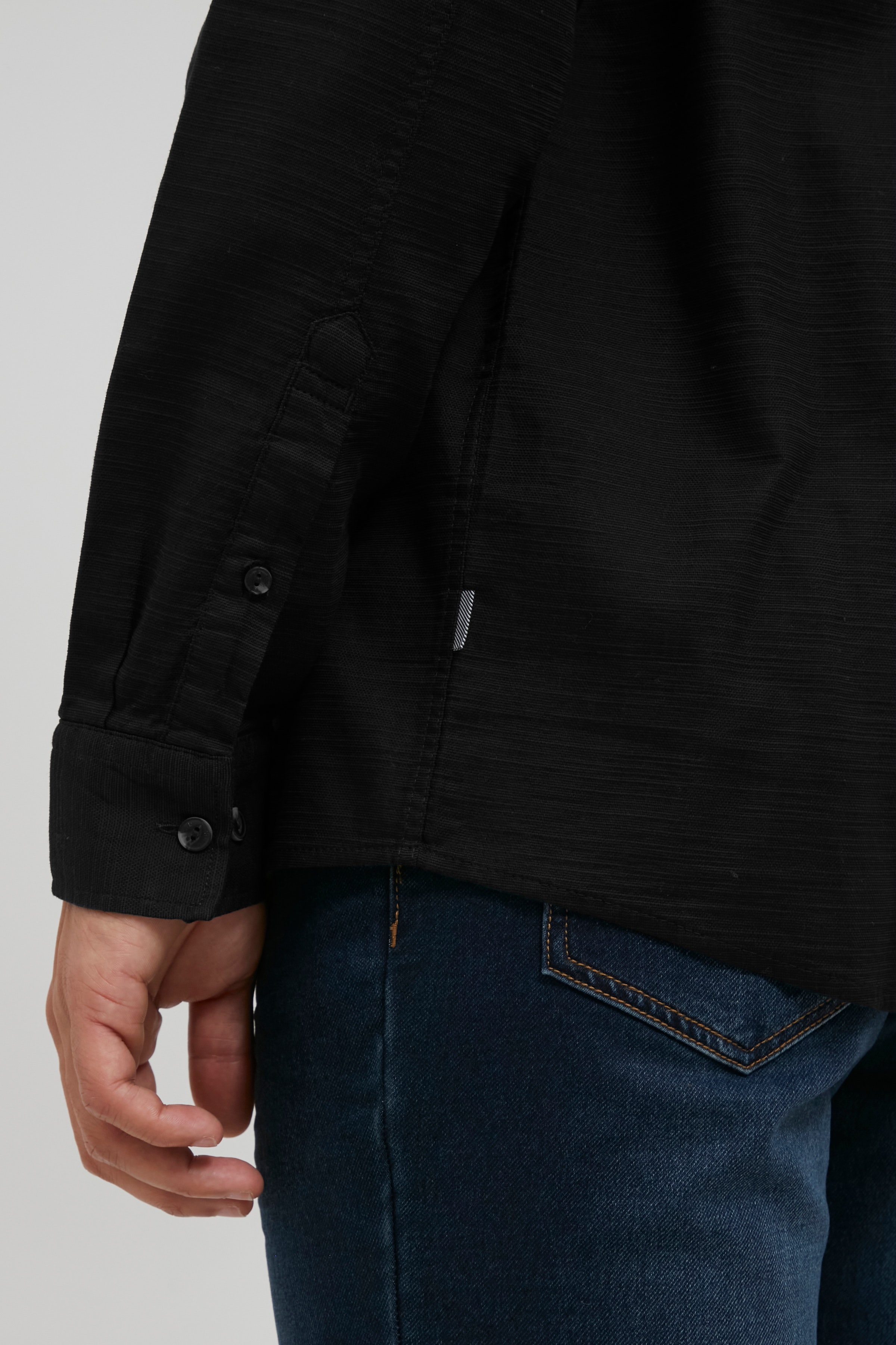 Långärmad skjorta LOOKBOOK DETAIL 21105667-194007