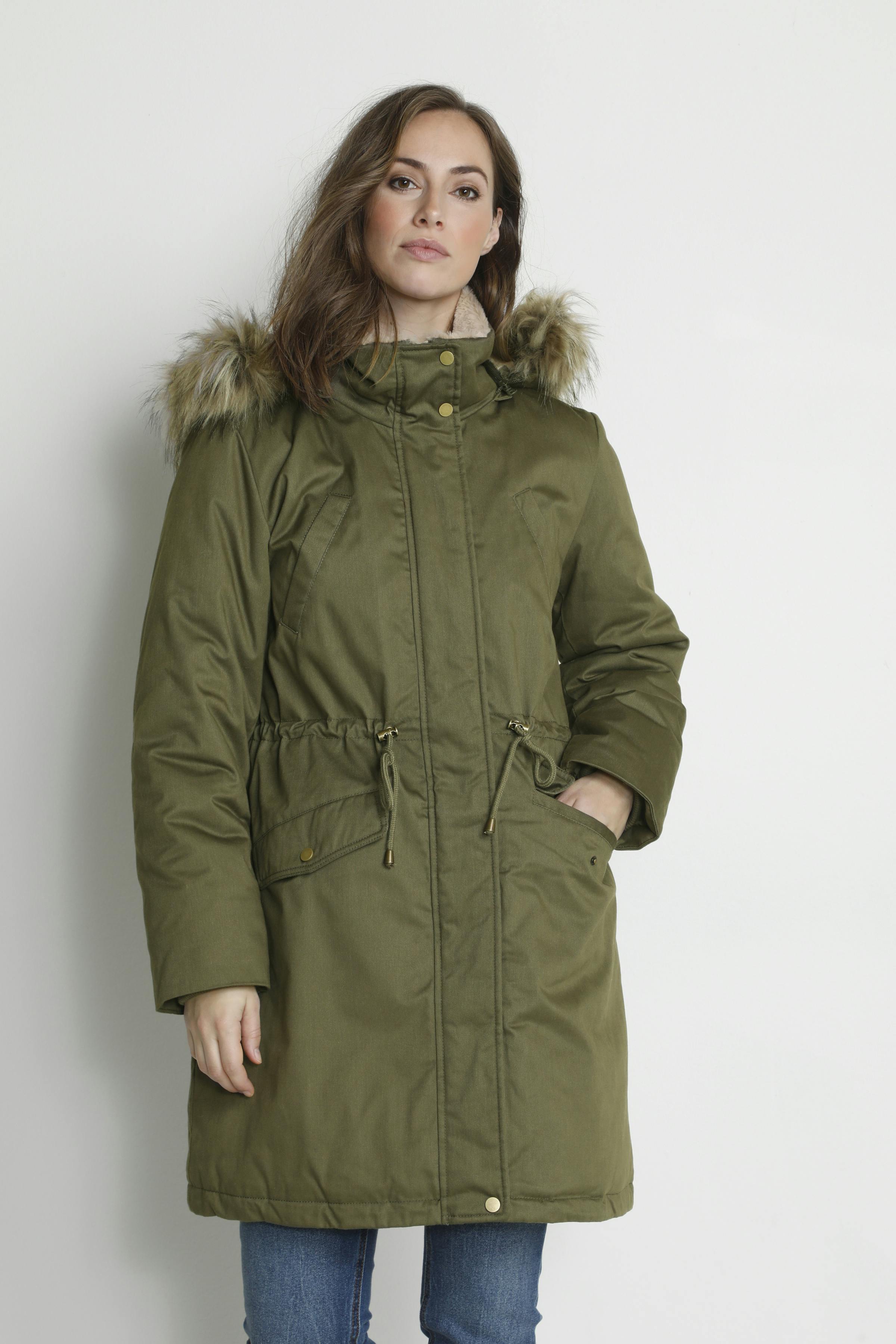 CRLinda Outerwear LOOKBOOK FRONT 10610334-190403